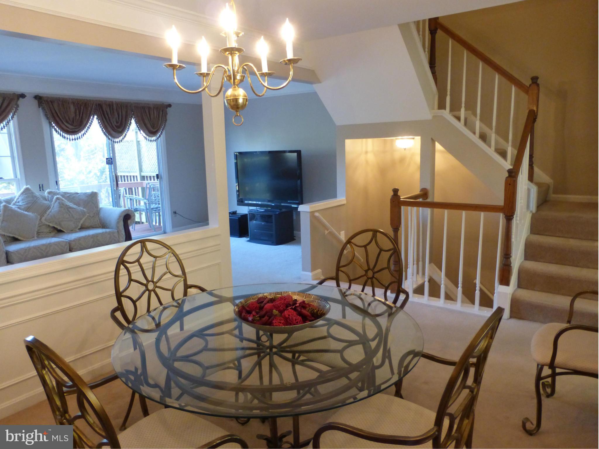 ASHBURN FARM - Residential