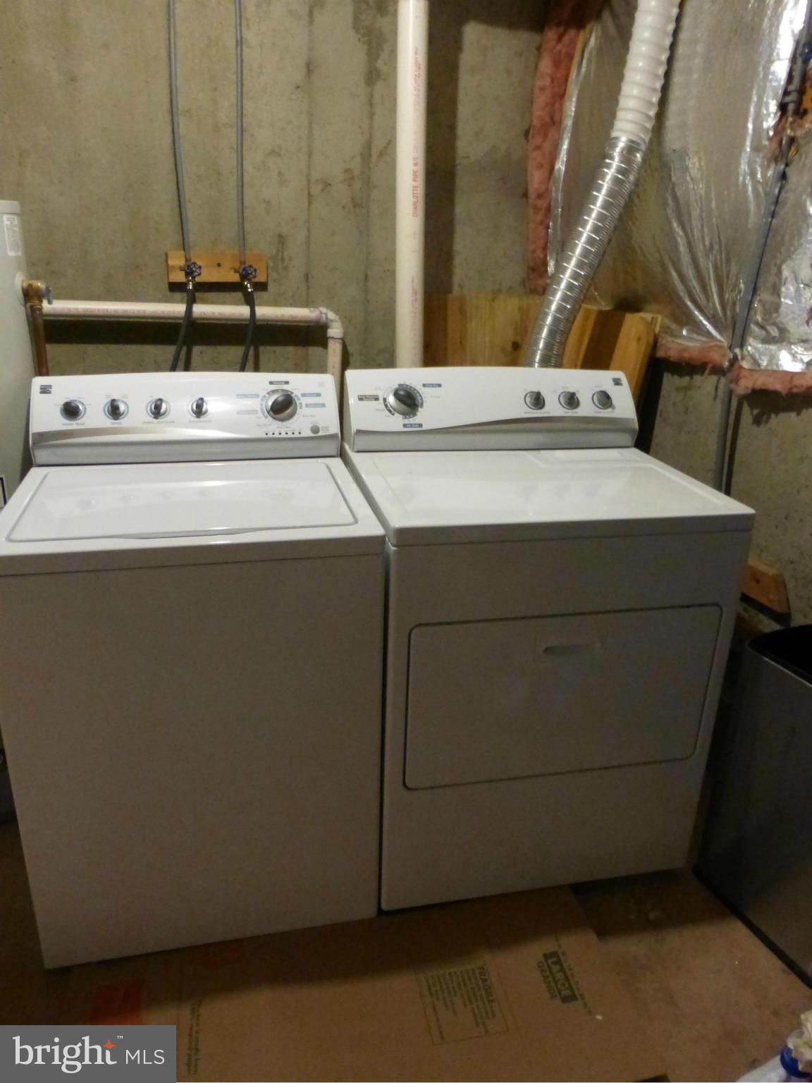 ASHBURN FARM - Residential