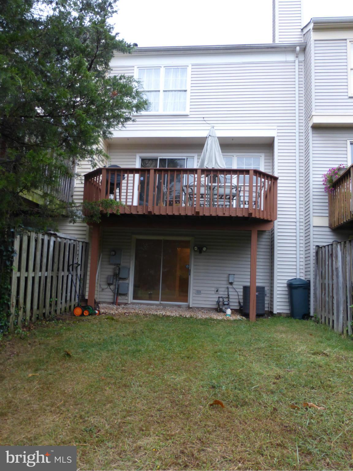 ASHBURN FARM - Residential