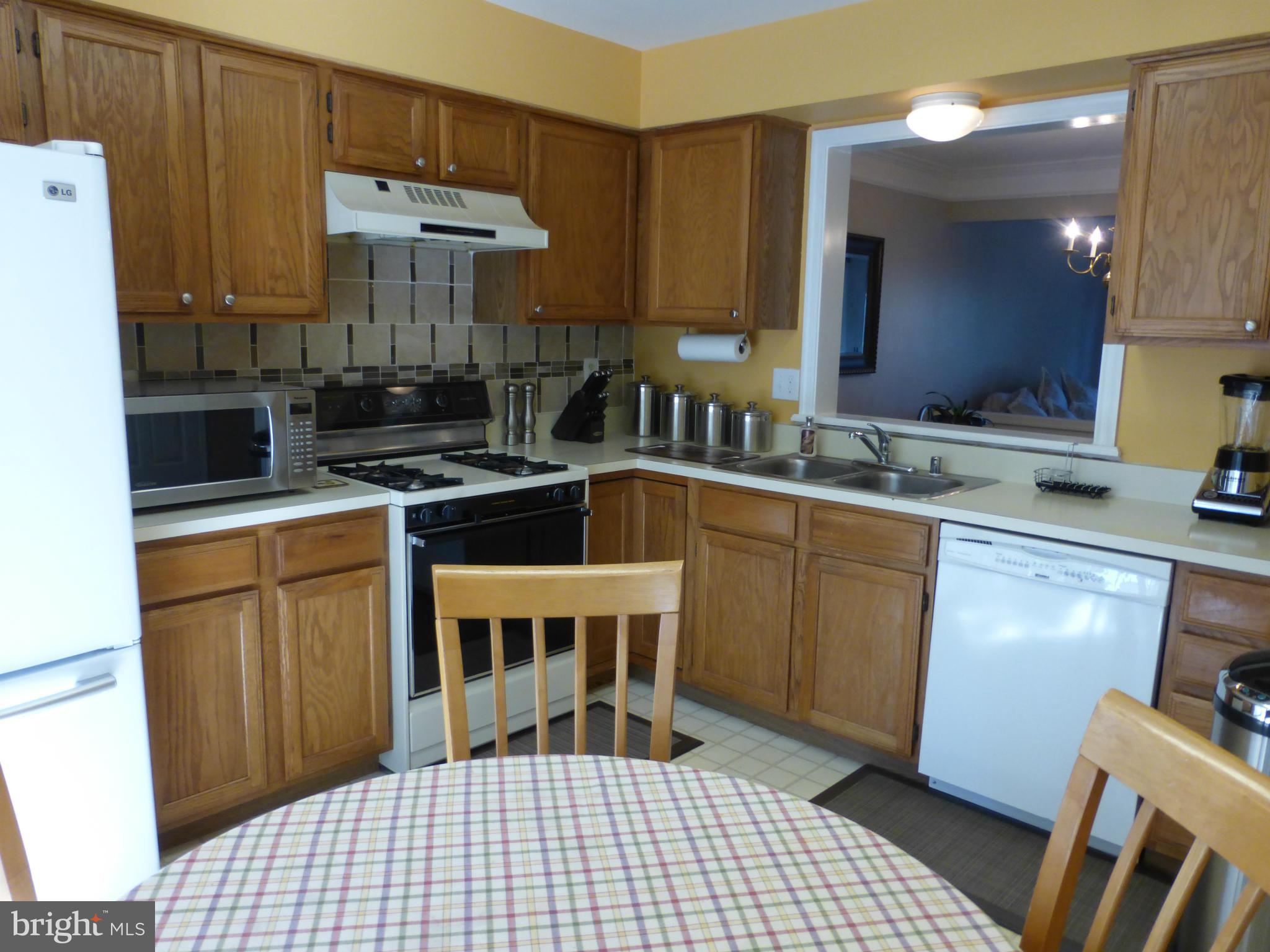 ASHBURN FARM - Residential