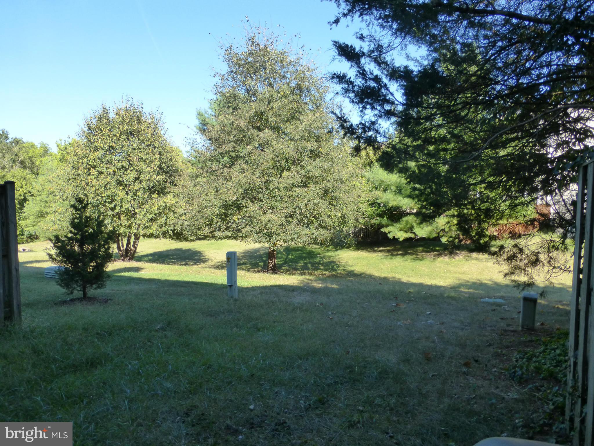 ASHBURN FARM - Residential