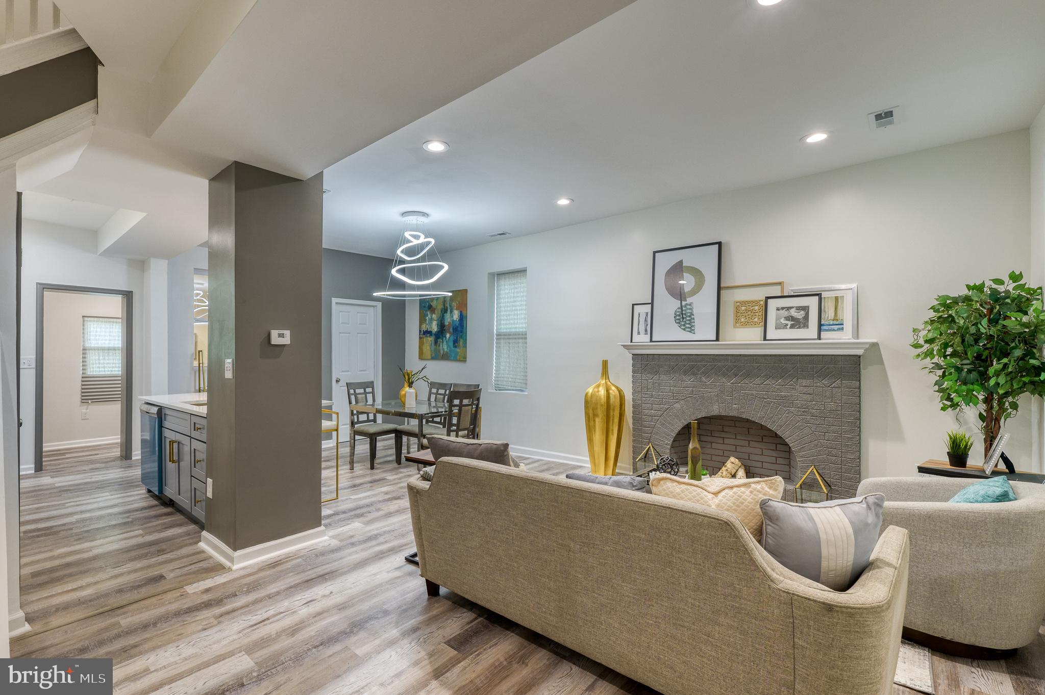 BROOKLYN - Residential