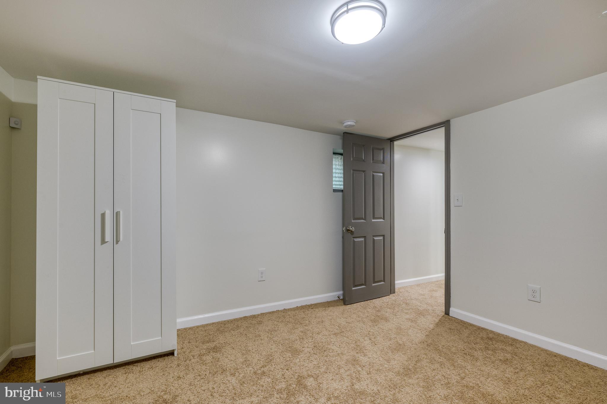 BROOKLYN - Residential