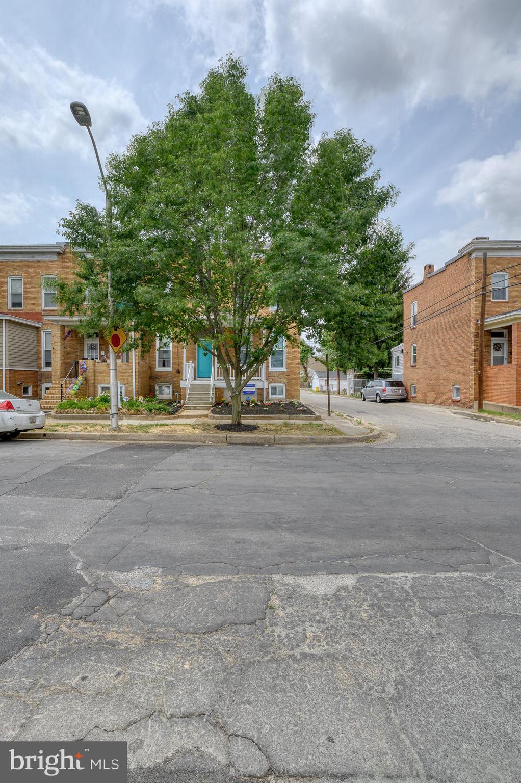 BROOKLYN - Residential