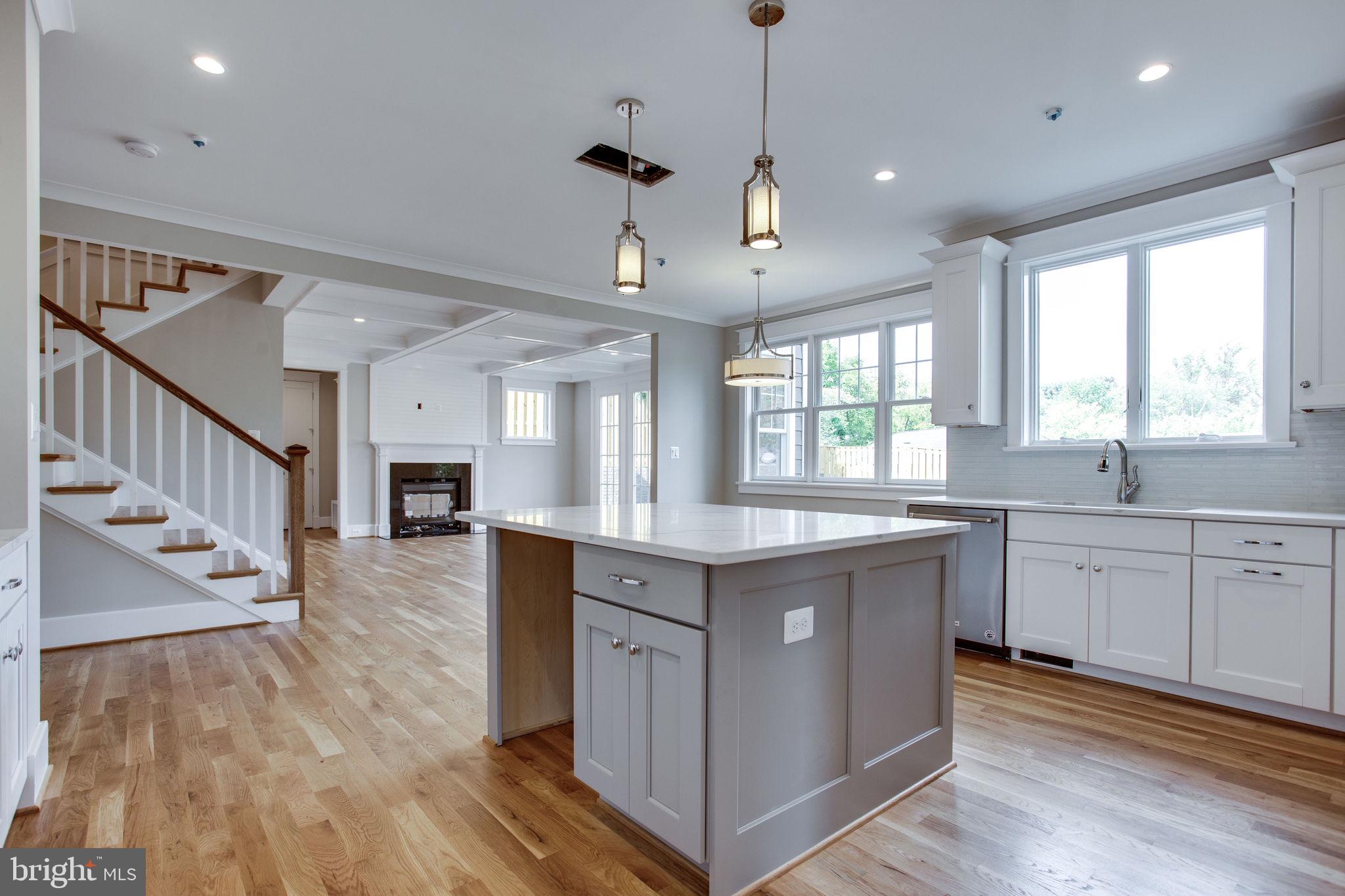 CHEVY CHASE MANOR - Residential