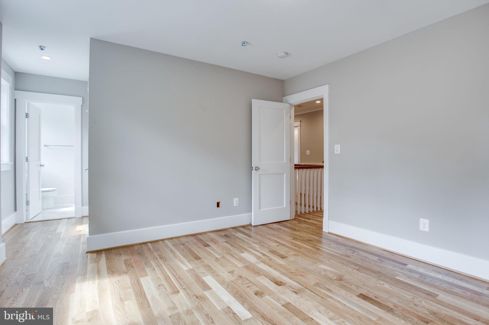 CHEVY CHASE MANOR - Residential