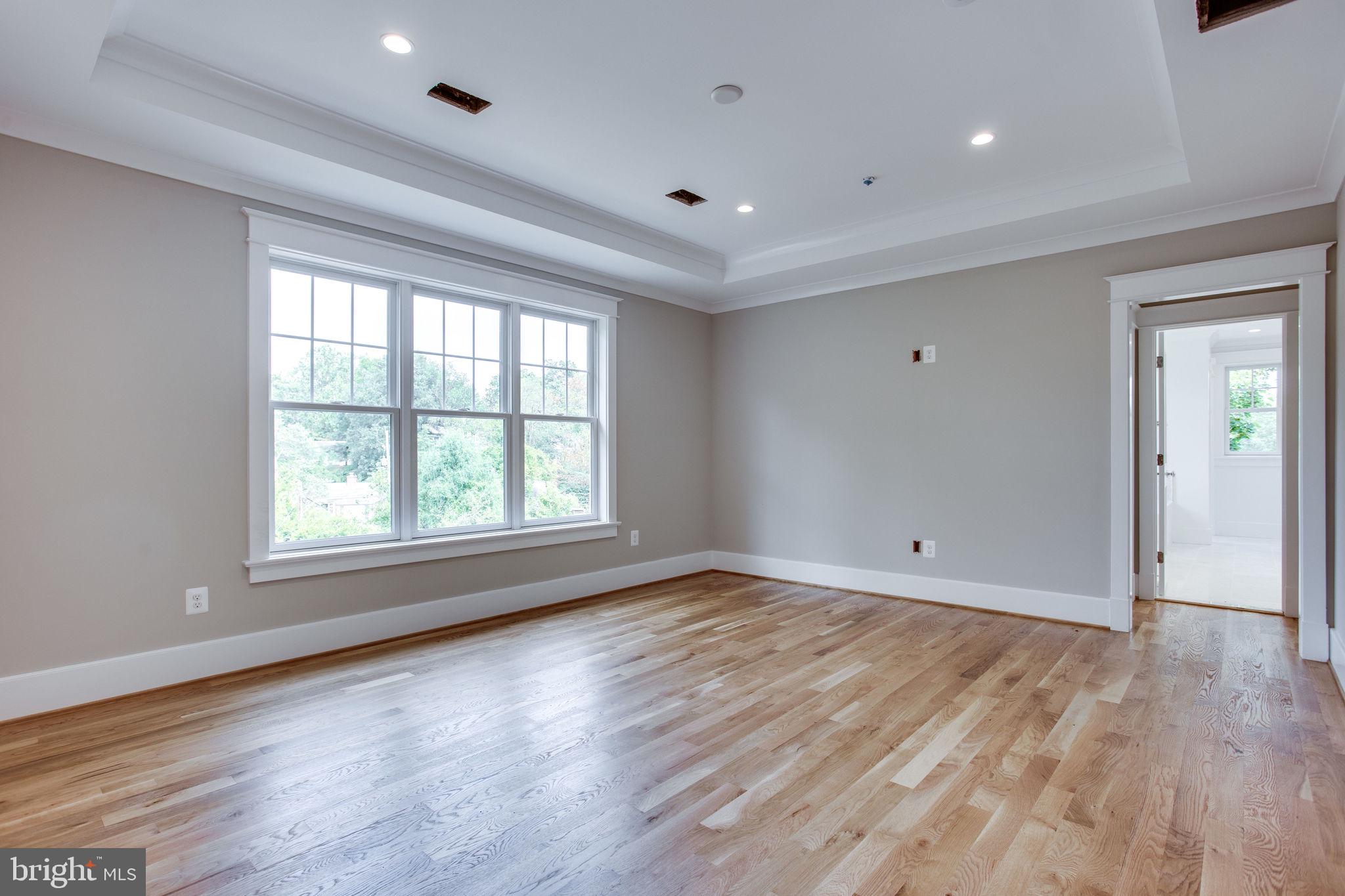 CHEVY CHASE MANOR - Residential