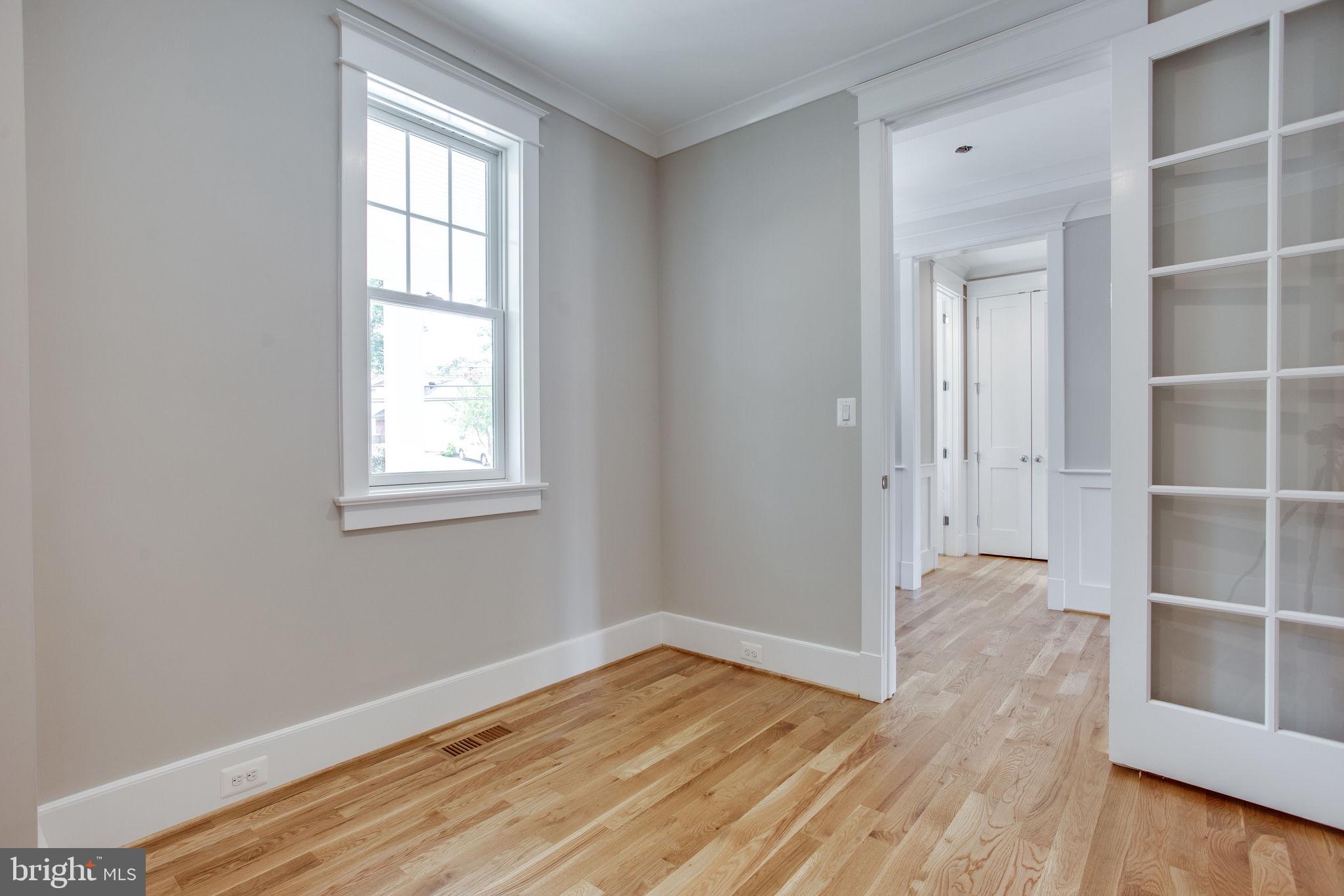 CHEVY CHASE MANOR - Residential