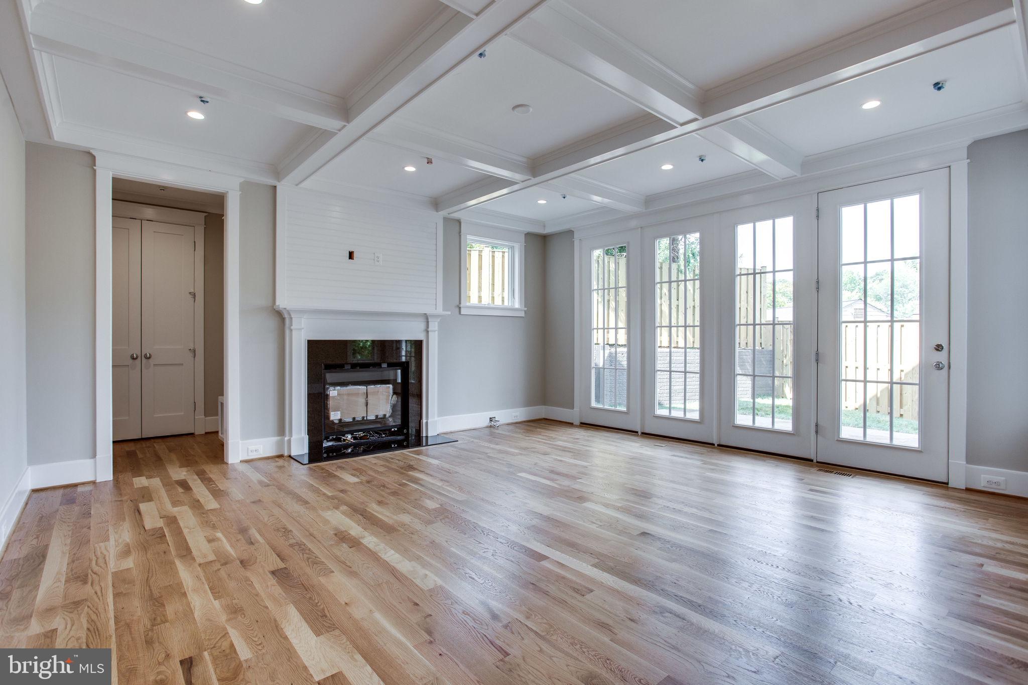 CHEVY CHASE MANOR - Residential