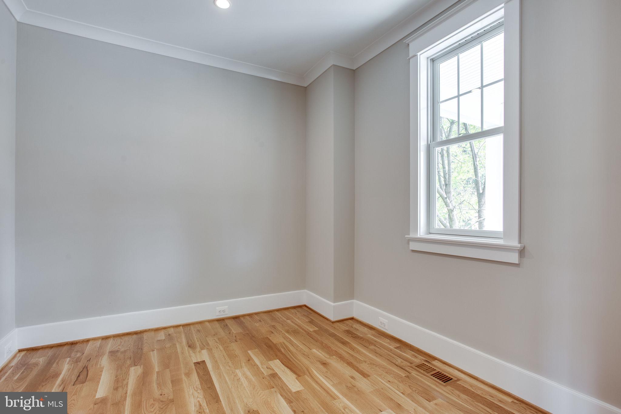 CHEVY CHASE MANOR - Residential