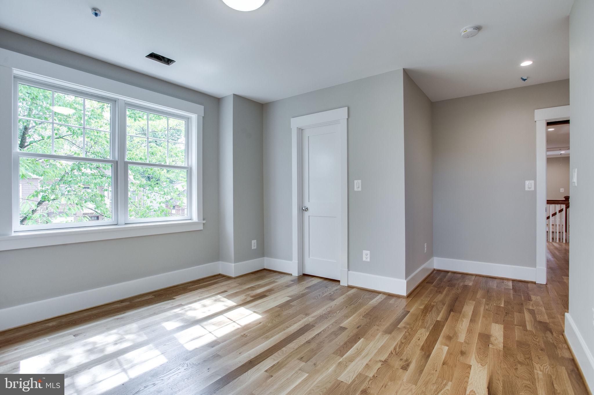 CHEVY CHASE MANOR - Residential