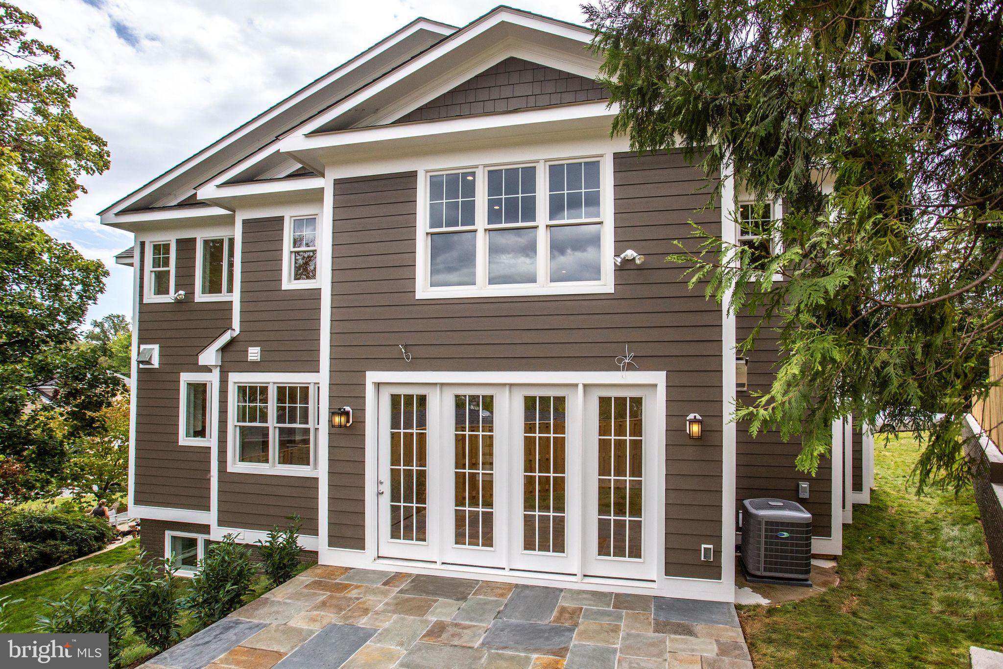 CHEVY CHASE MANOR - Residential