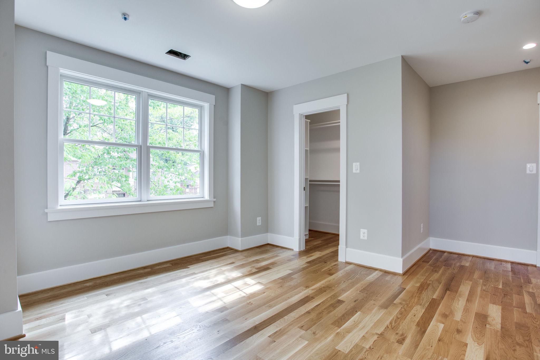 CHEVY CHASE MANOR - Residential