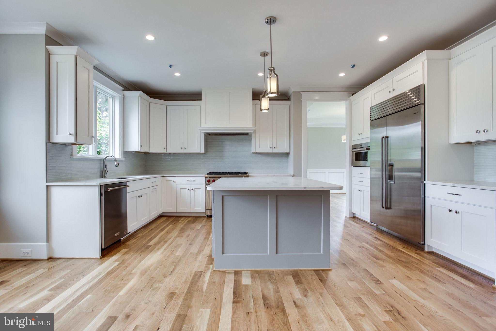 CHEVY CHASE MANOR - Residential