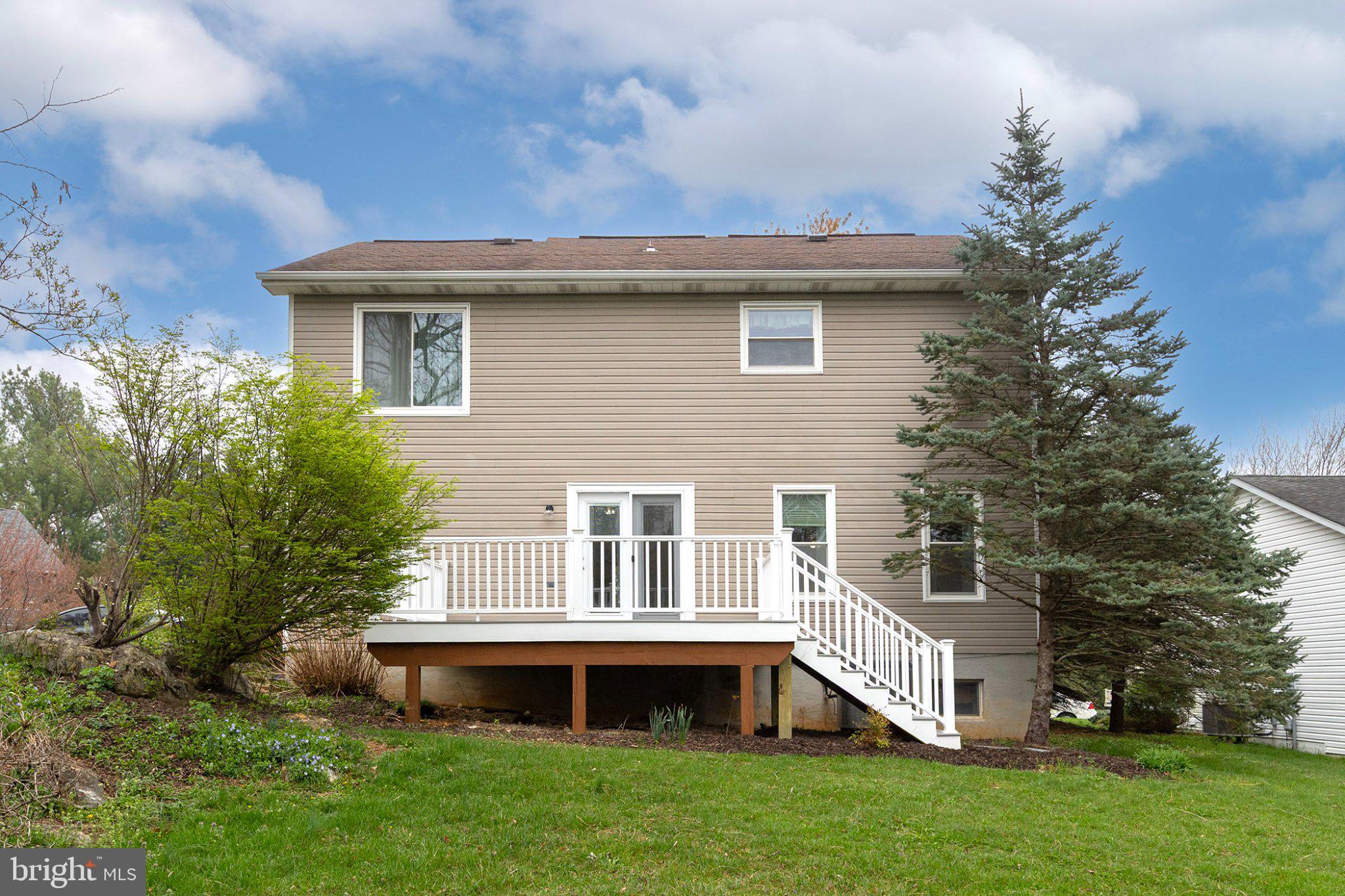 TUSCAWILLA HILLS - Residential