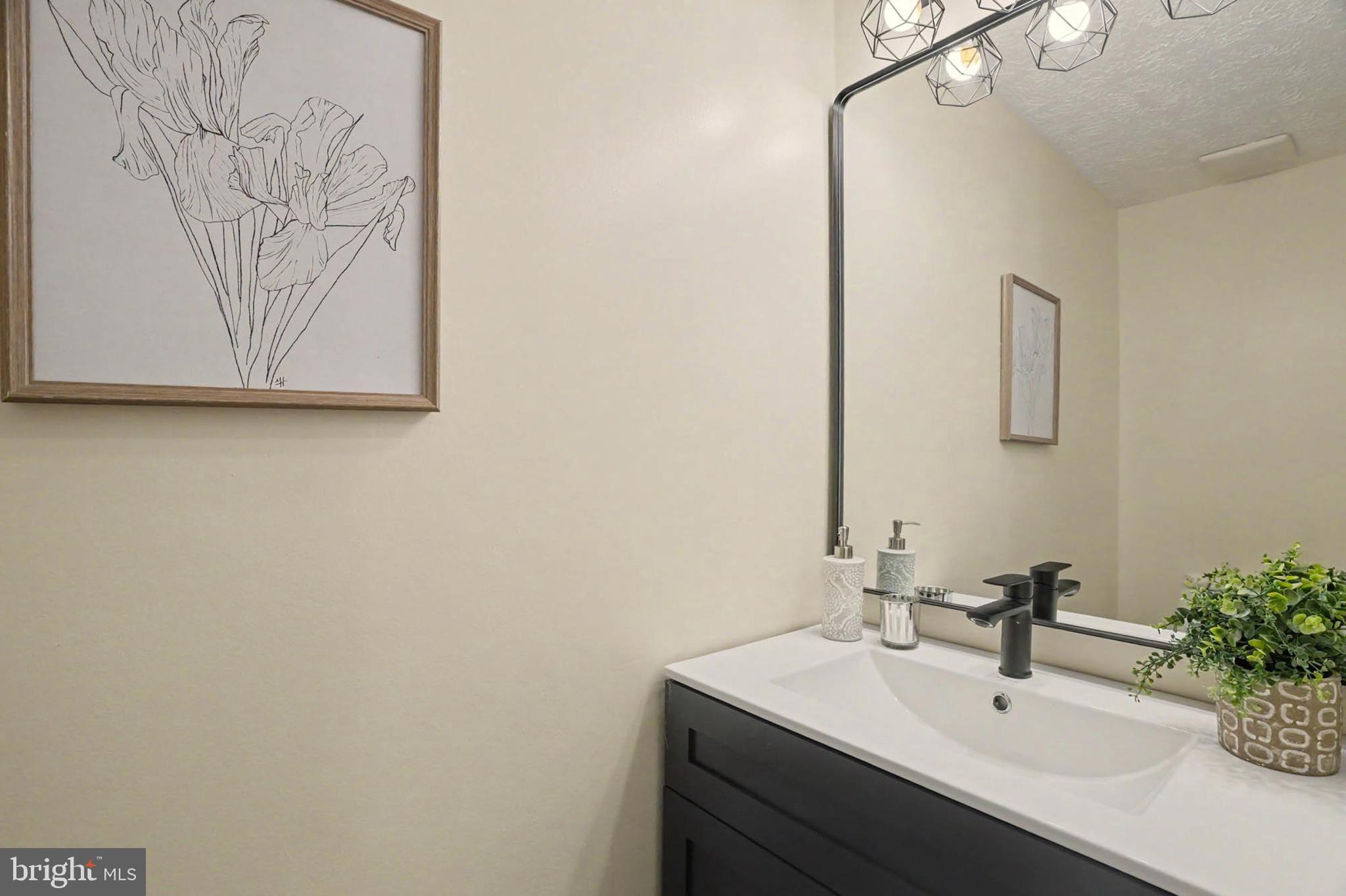 GREEN HOLLY WOODS - Residential