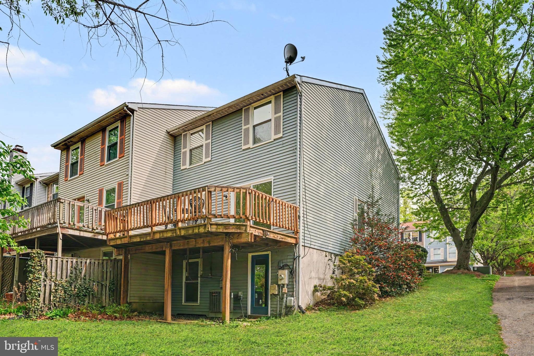 GREEN HOLLY WOODS - Residential