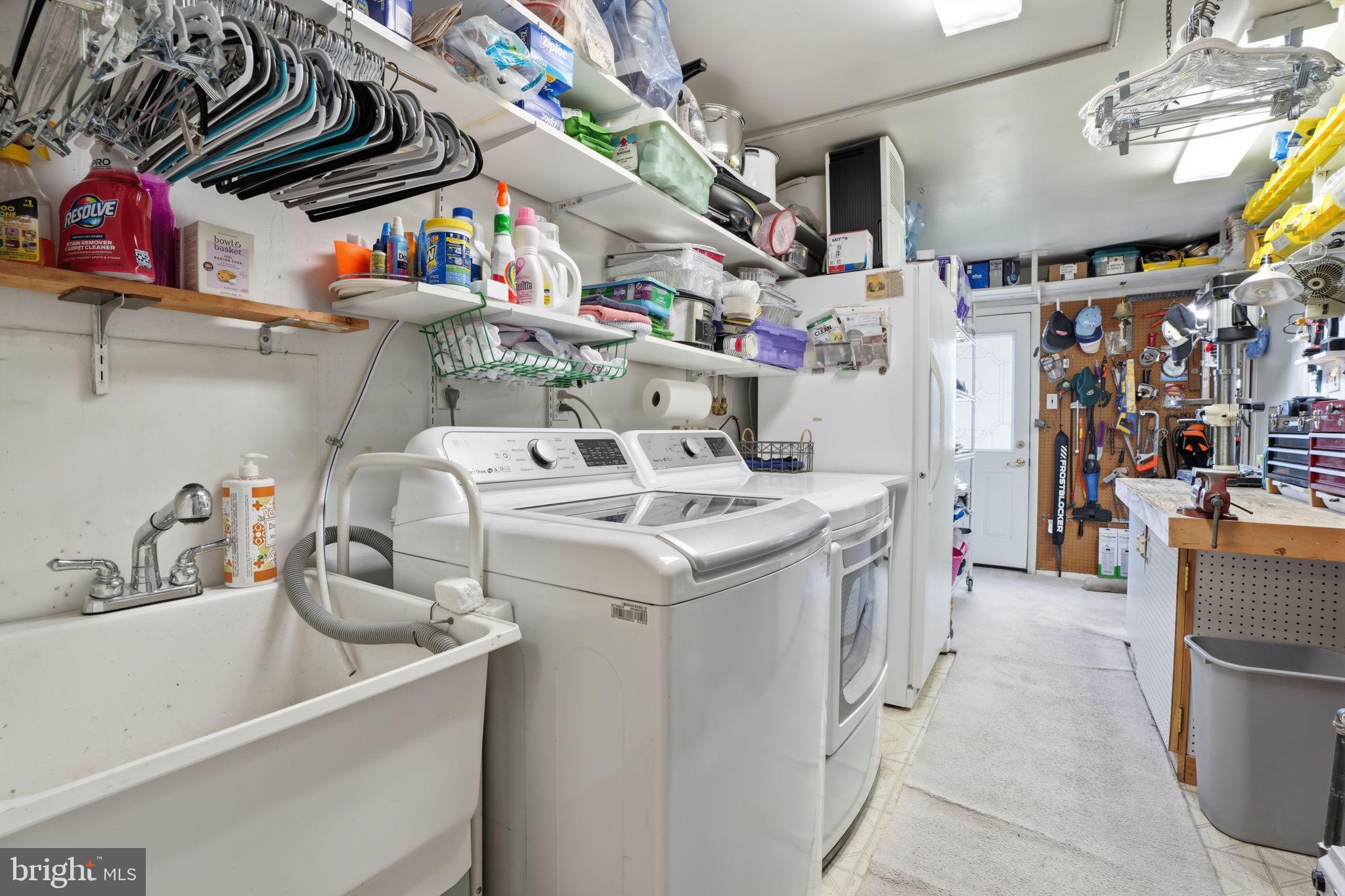 FAIRFIELD - Residential