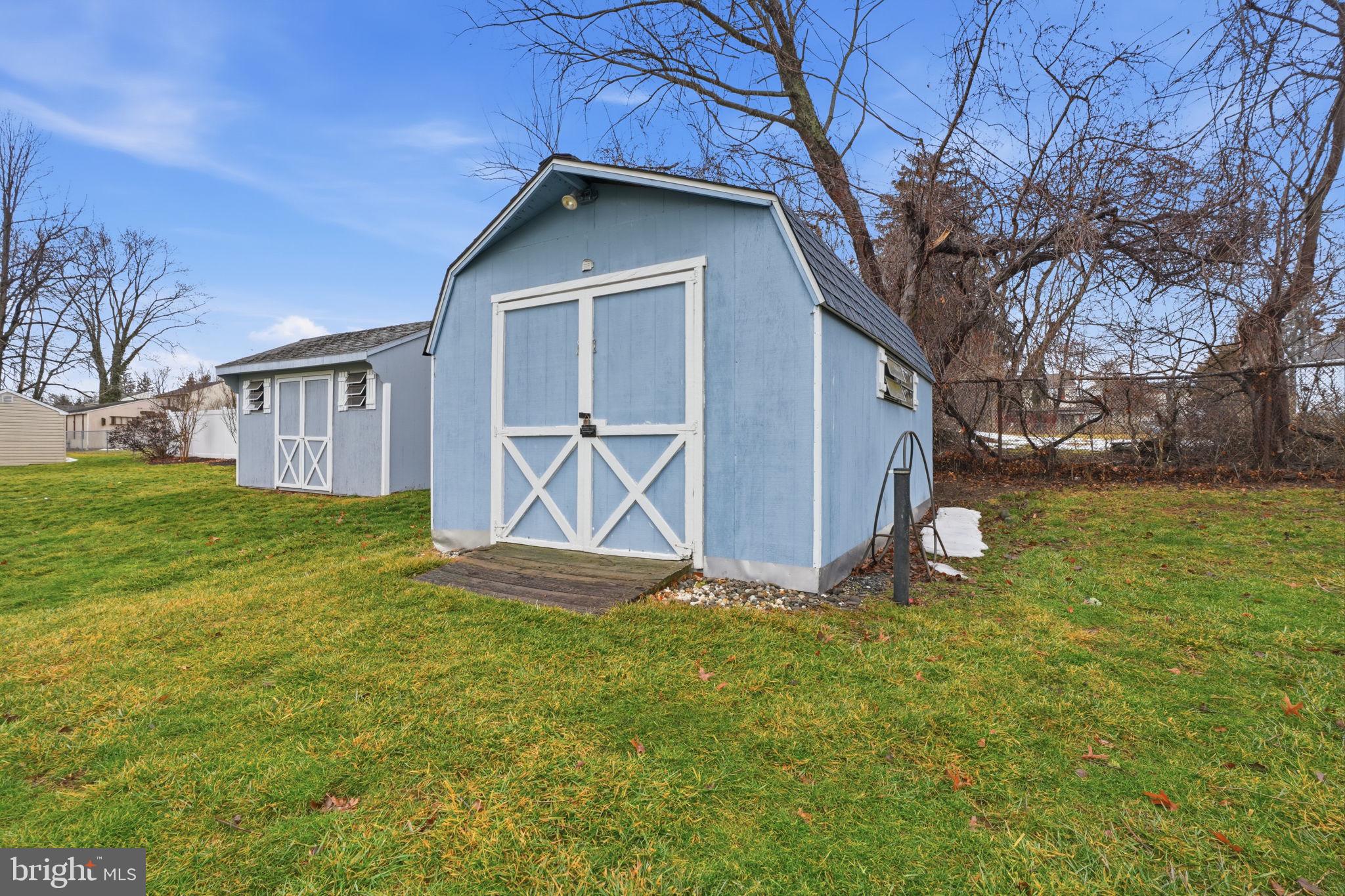 FAIRFIELD - Residential