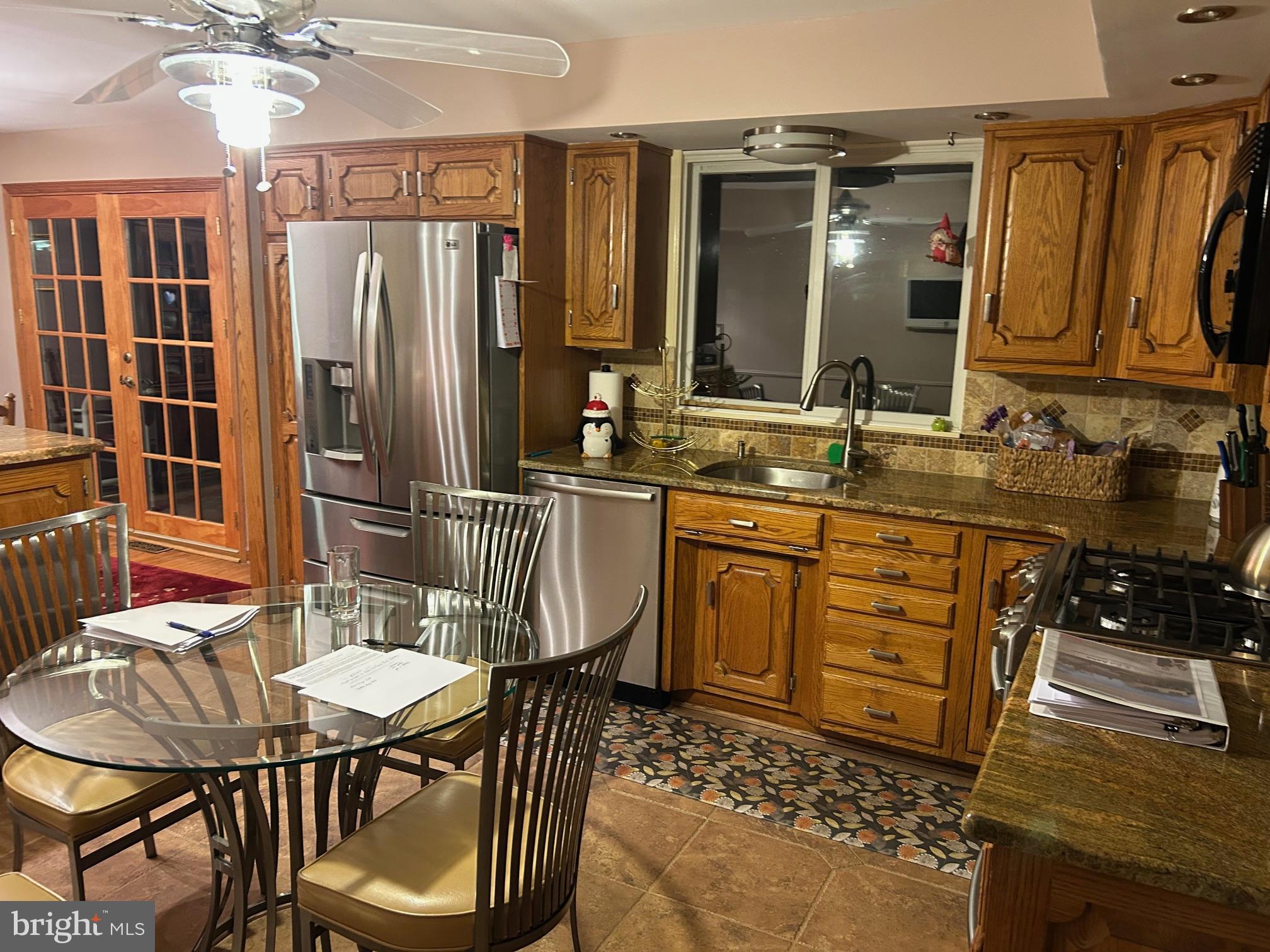 FAIRFIELD - Residential