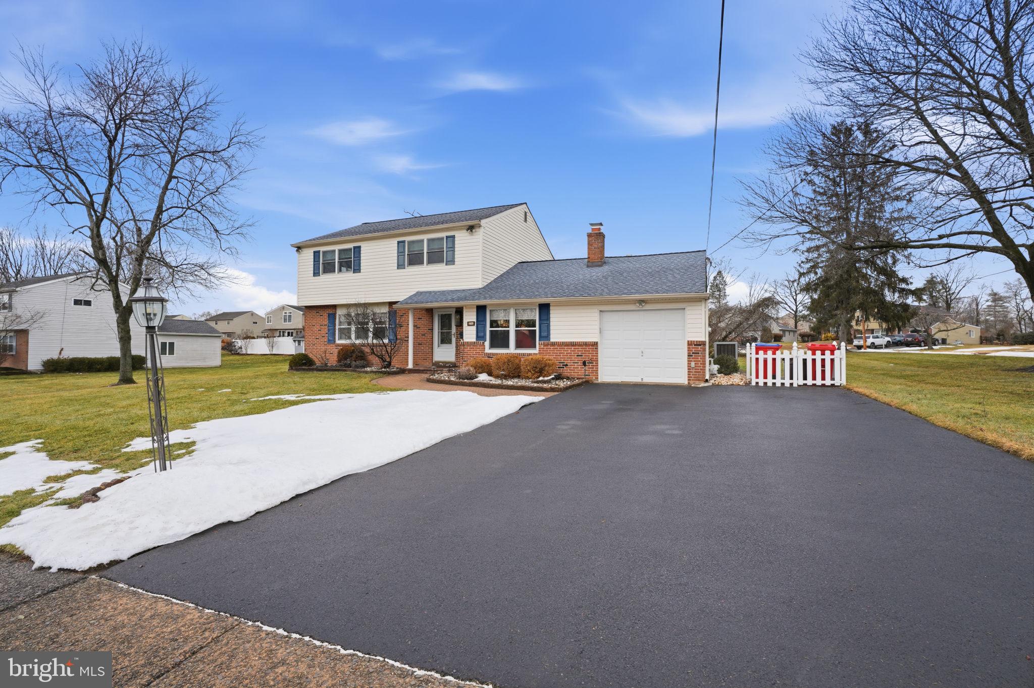 FAIRFIELD - Residential