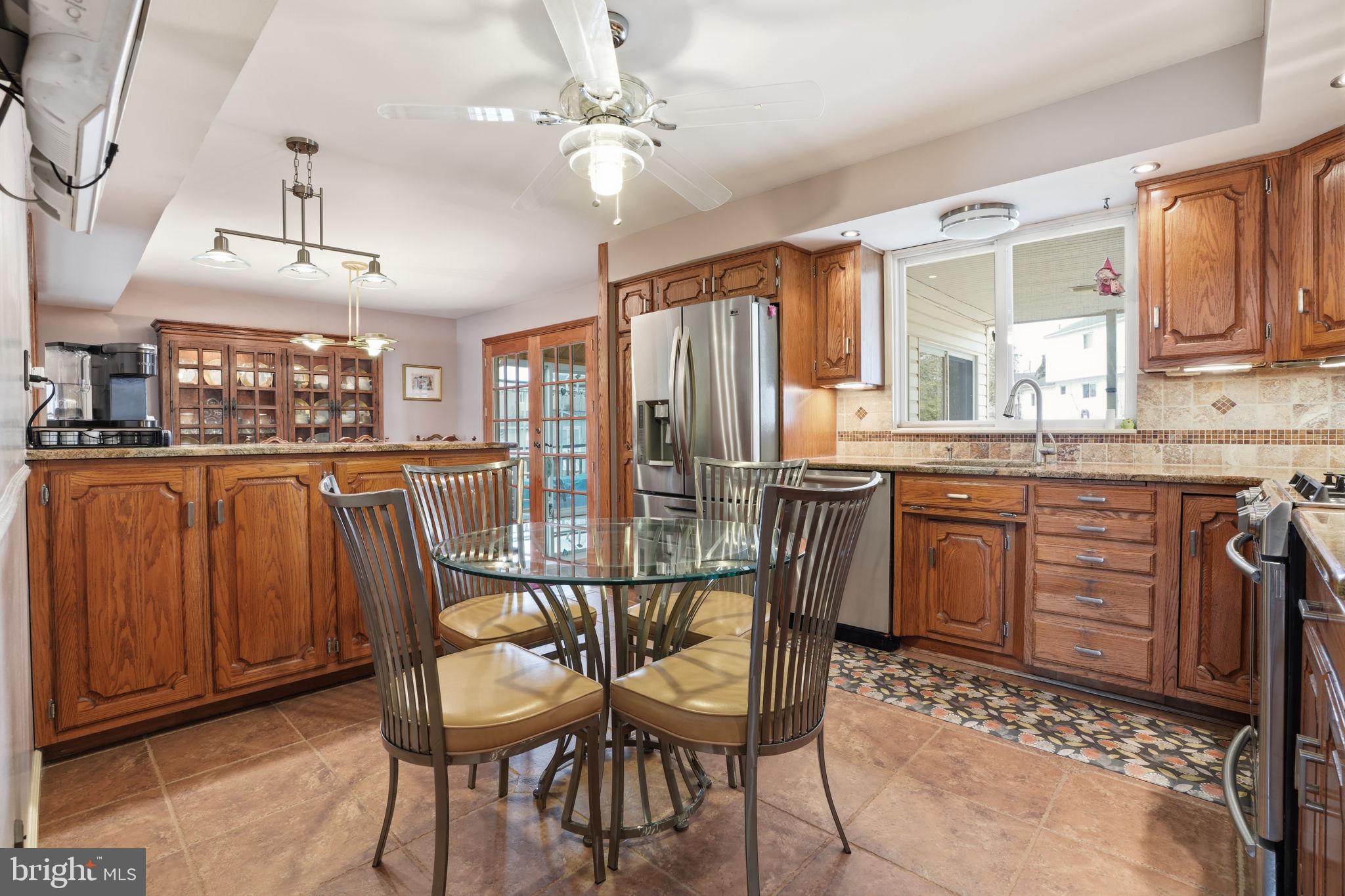 FAIRFIELD - Residential