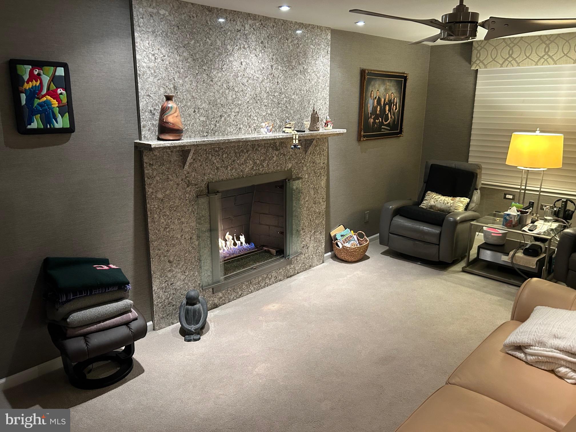 FAIRFIELD - Residential