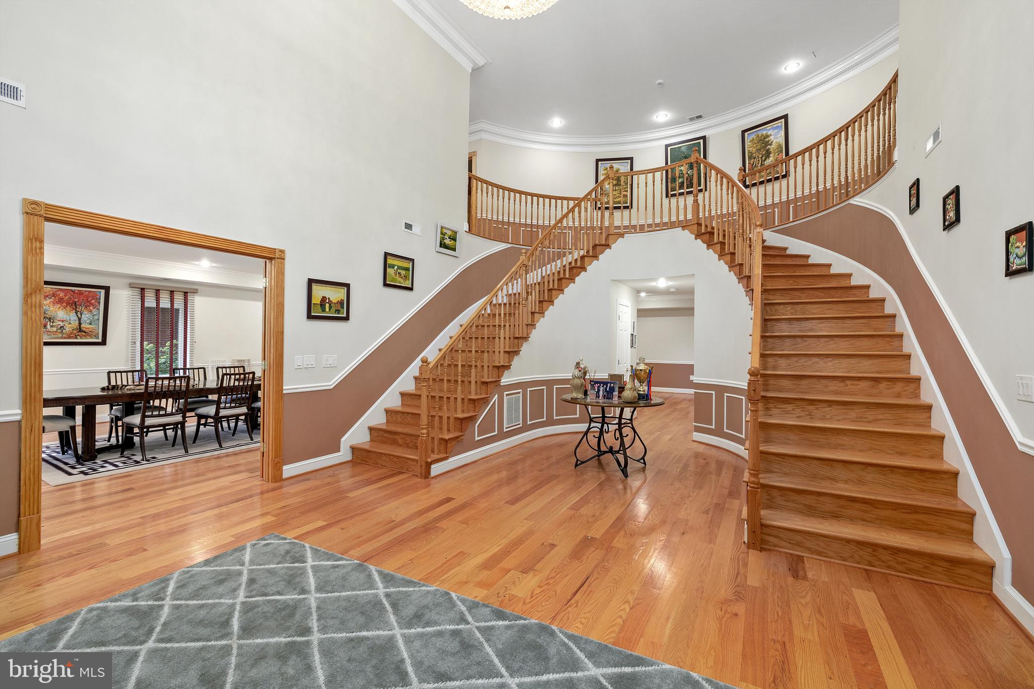 ANNANDALE ACRES - Residential