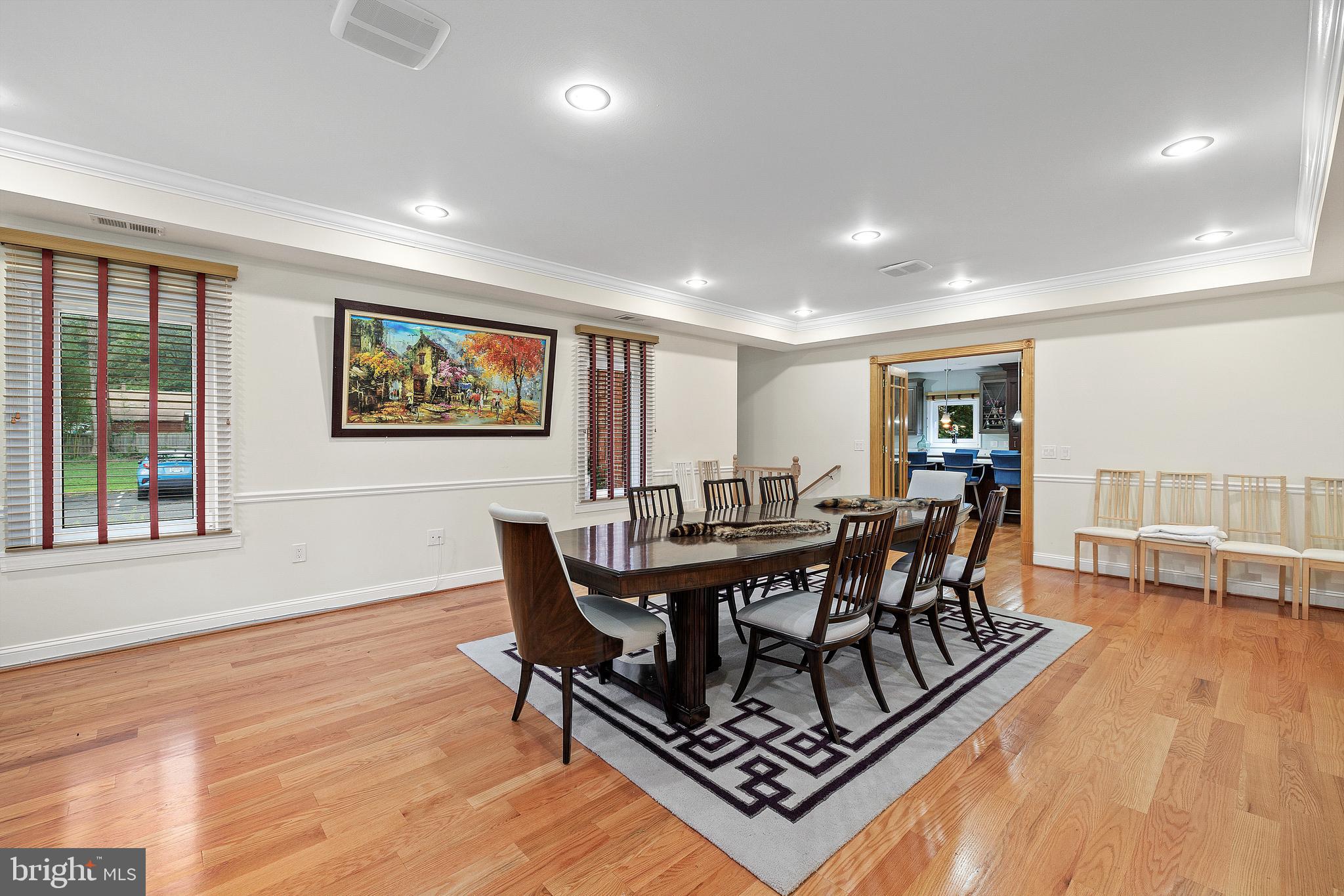 ANNANDALE ACRES - Residential