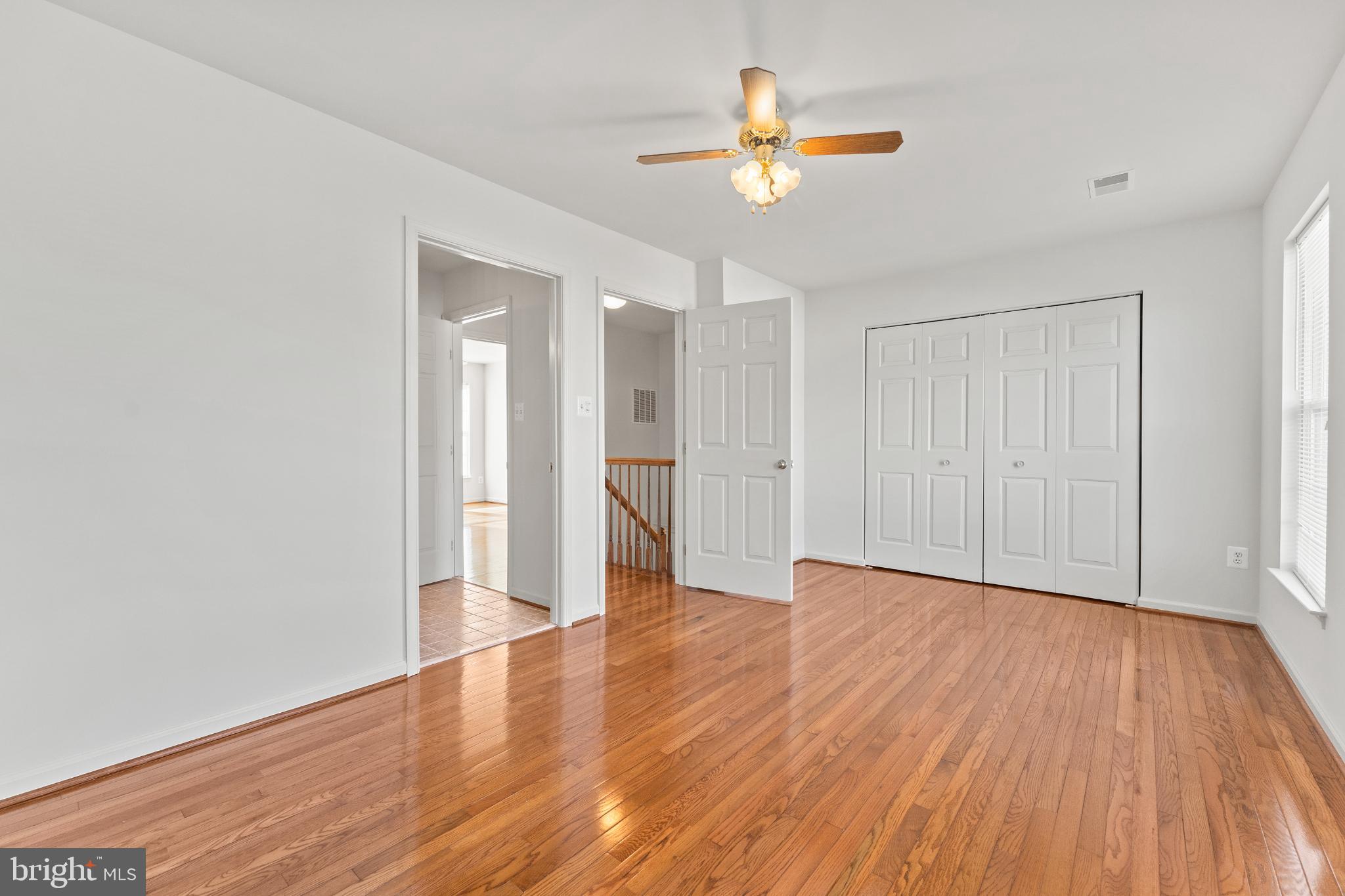 GLENEAGLES AT LEE'S HILL - Residential