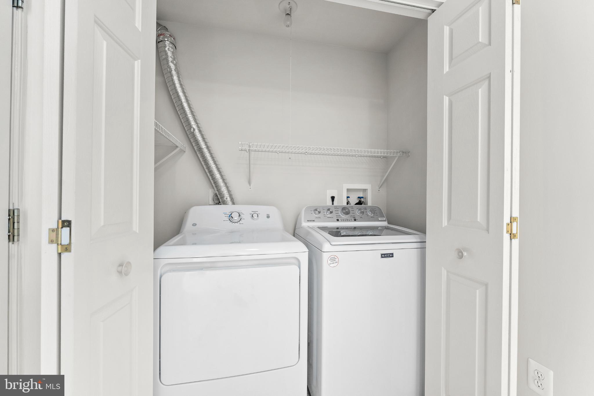 GLENEAGLES AT LEE'S HILL - Residential