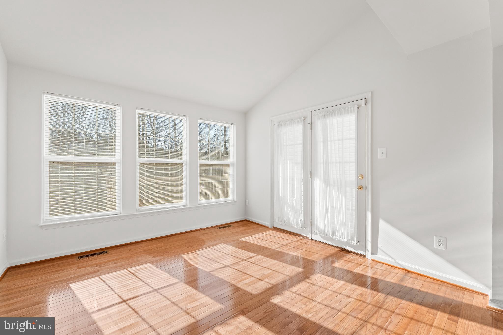 GLENEAGLES AT LEE'S HILL - Residential