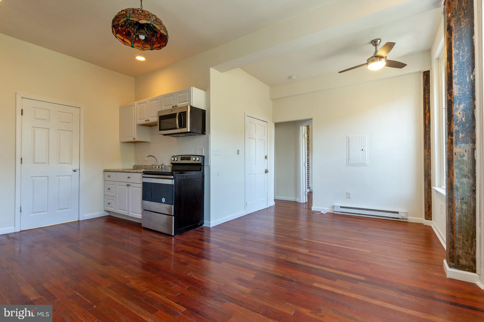 MANTUA - Residential Lease