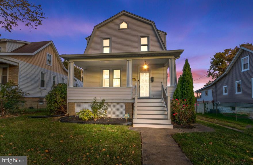 “Seller was not ready to go active, new date will be 10/13/23.” Nestled in a peaceful and friendly neighborhood and golf course community. 3125 Milford Avenue is a stunning 3 bedroom, 1 and a half bathroom home that combines classic charm with modern convenience. Just minutes from downtown makes this location a commuters dream come true!  This well maintained home with many updates including a recently updated kitchen, fresh paint and new flooring make it a true gem. When you walk up the steps to the front door you will be pleasantly surprised by a large front porch. As well as in the rear of the home there is a spacious deck over looking a large yard perfect for entertaining. Contact us today with any questions. 

We look forward to seeing everyone at the open house Saturday and Sunday!