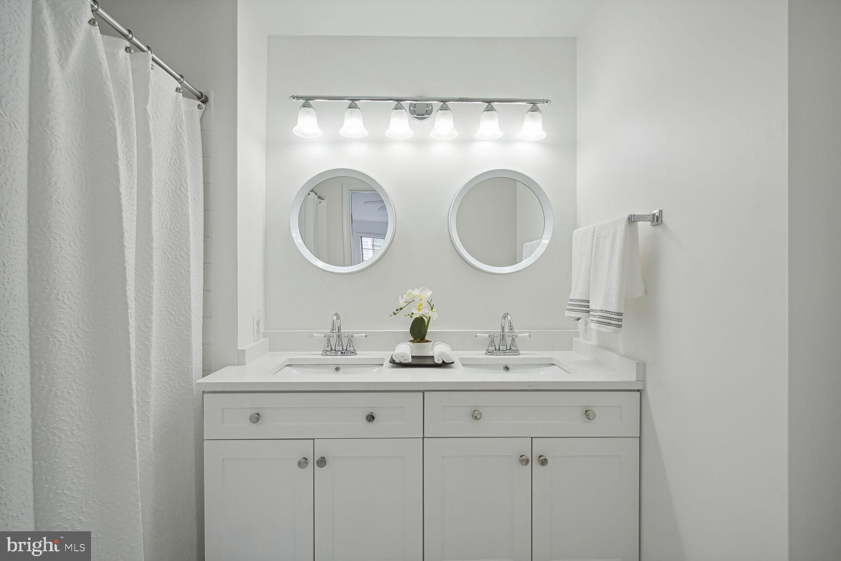 KINGSGATE - Residential