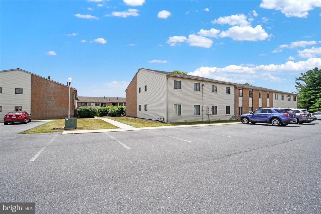 Photo of 129 Lancaster Estate, Mount Joy, PA 17552 (MLS # PALA2052416)