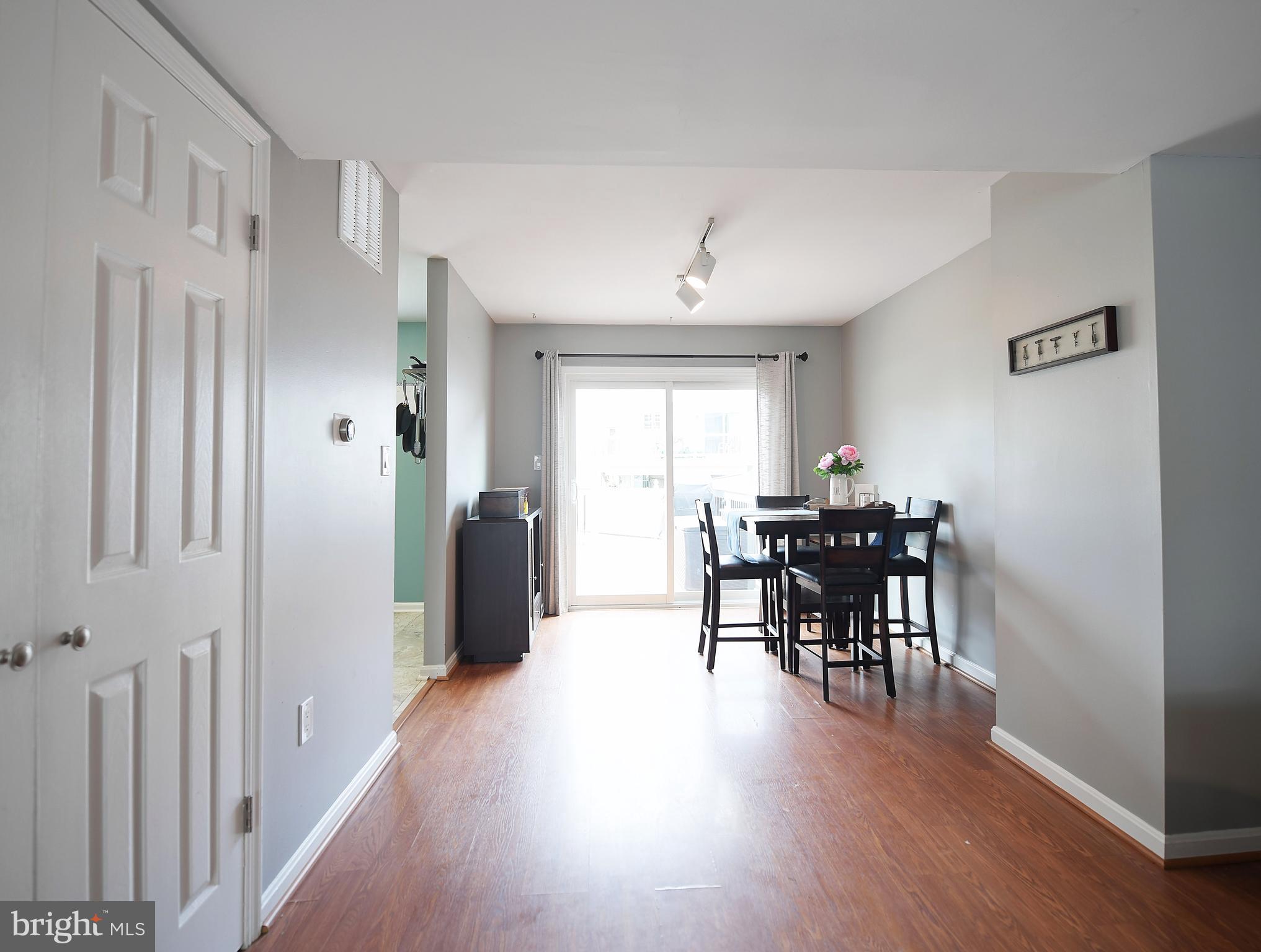 ROLLING VIEW GREEN - Residential