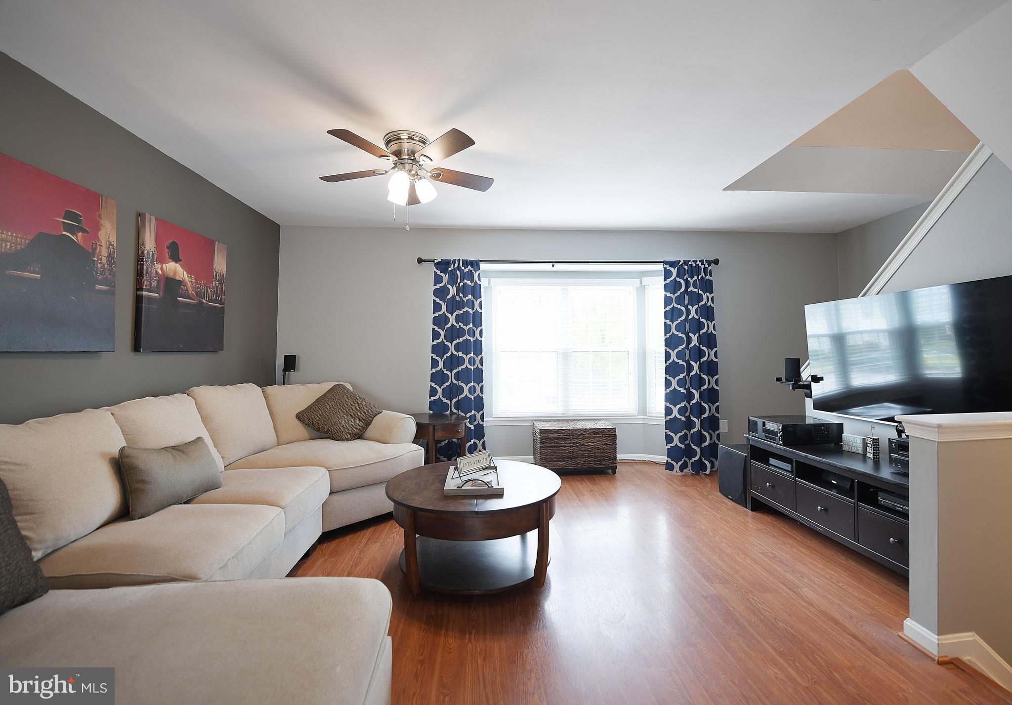 ROLLING VIEW GREEN - Residential