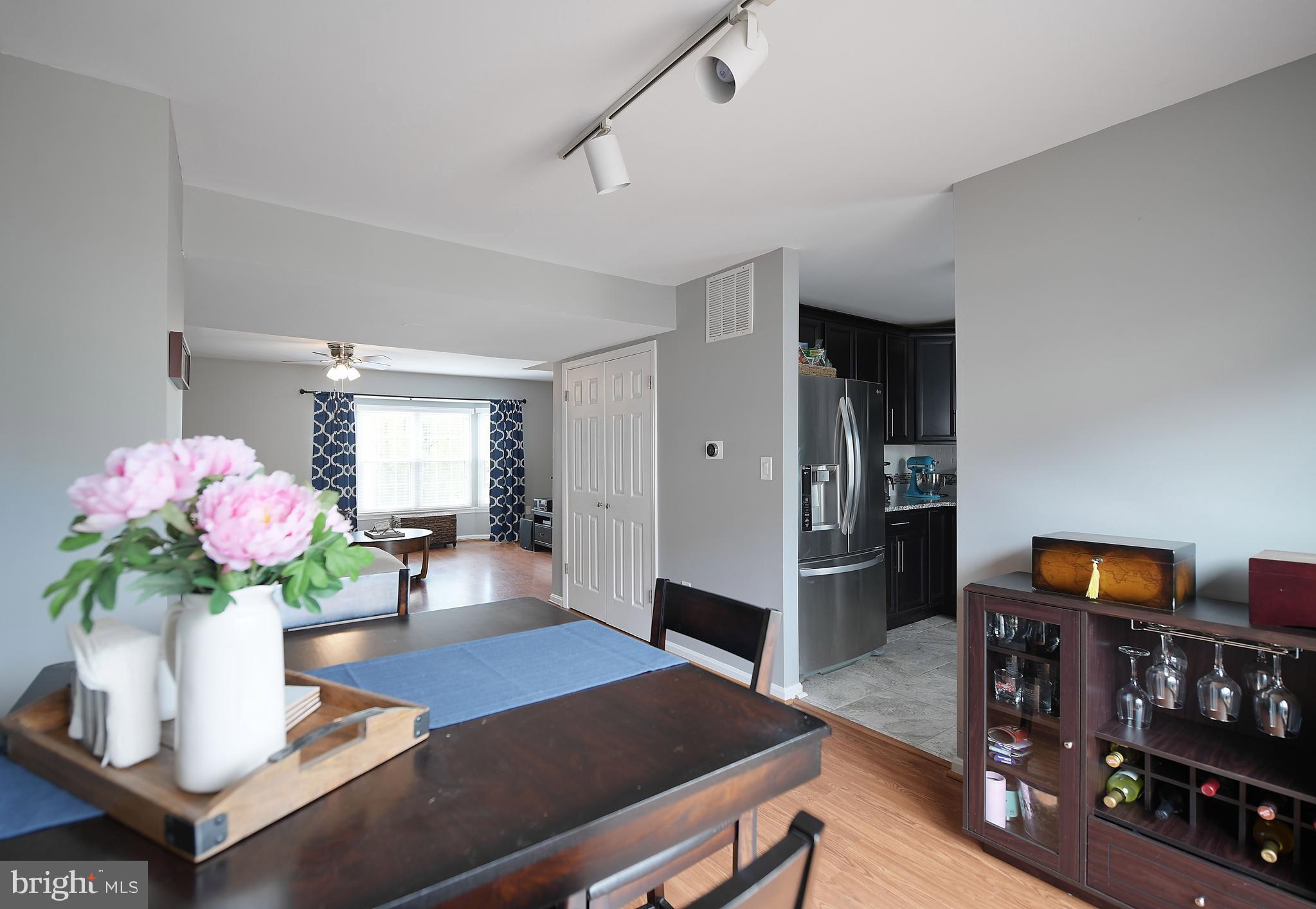 ROLLING VIEW GREEN - Residential