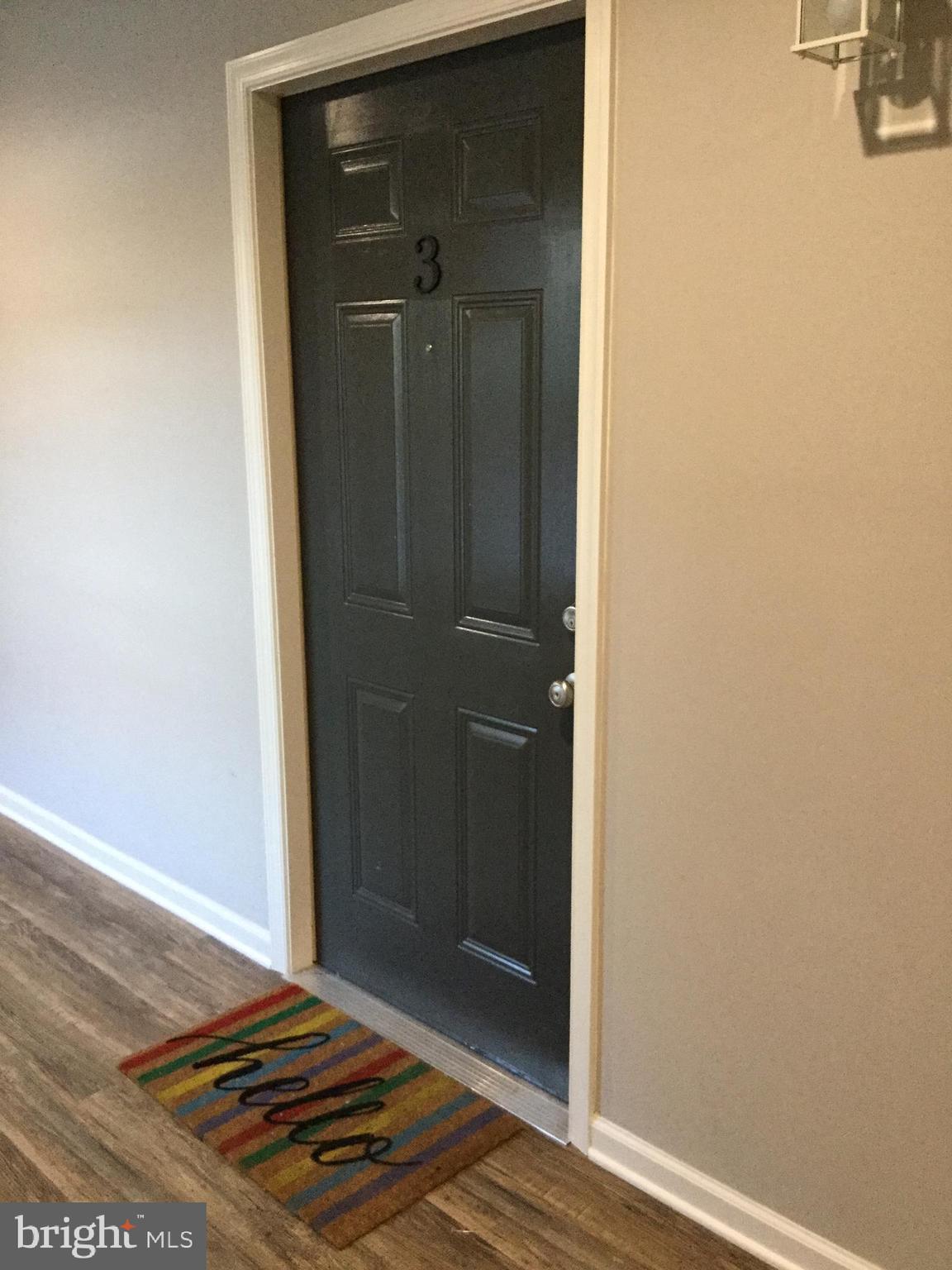 DAVIS STRASBURG - Residential Lease