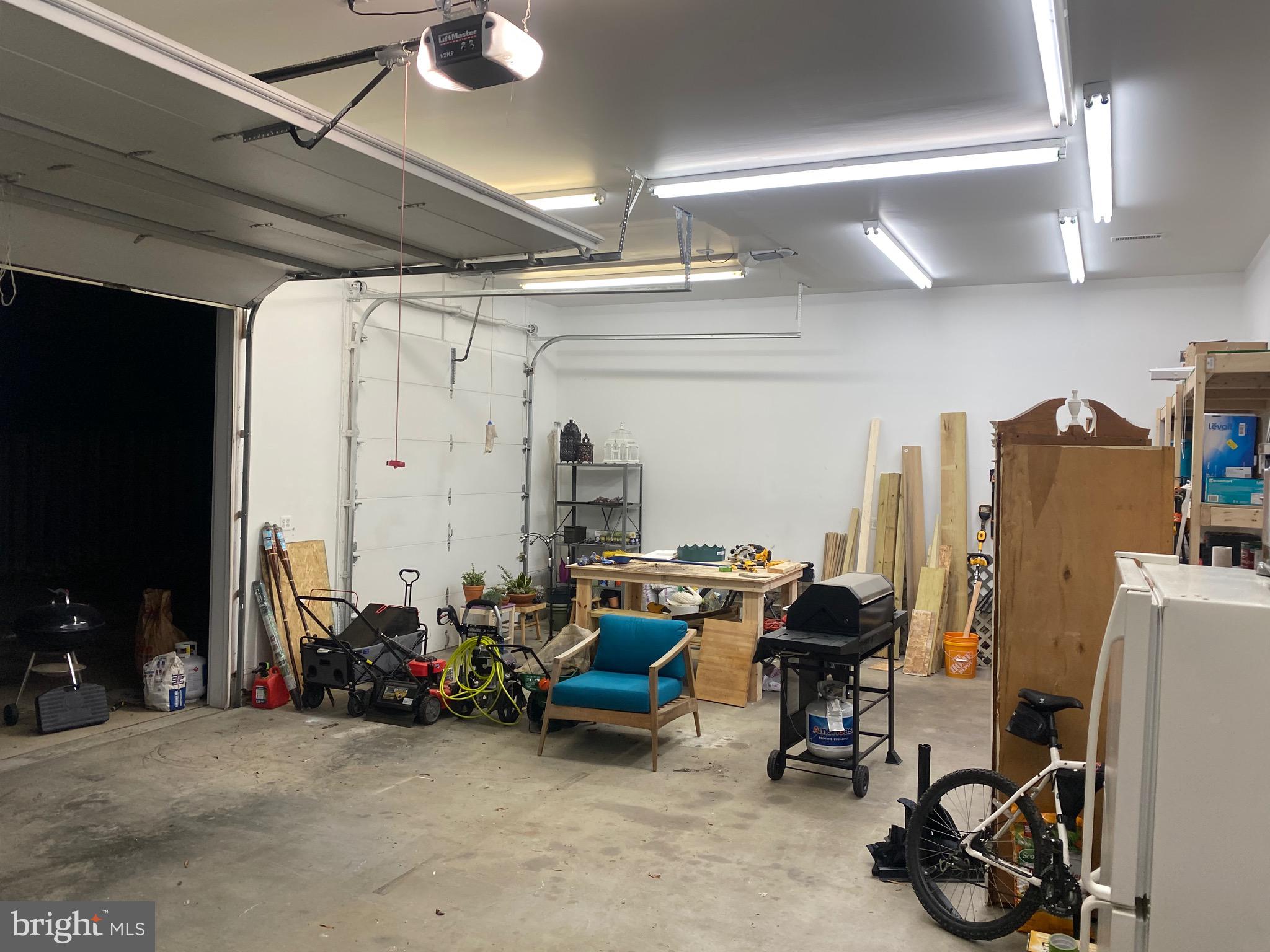 HUNTLEY - Residential