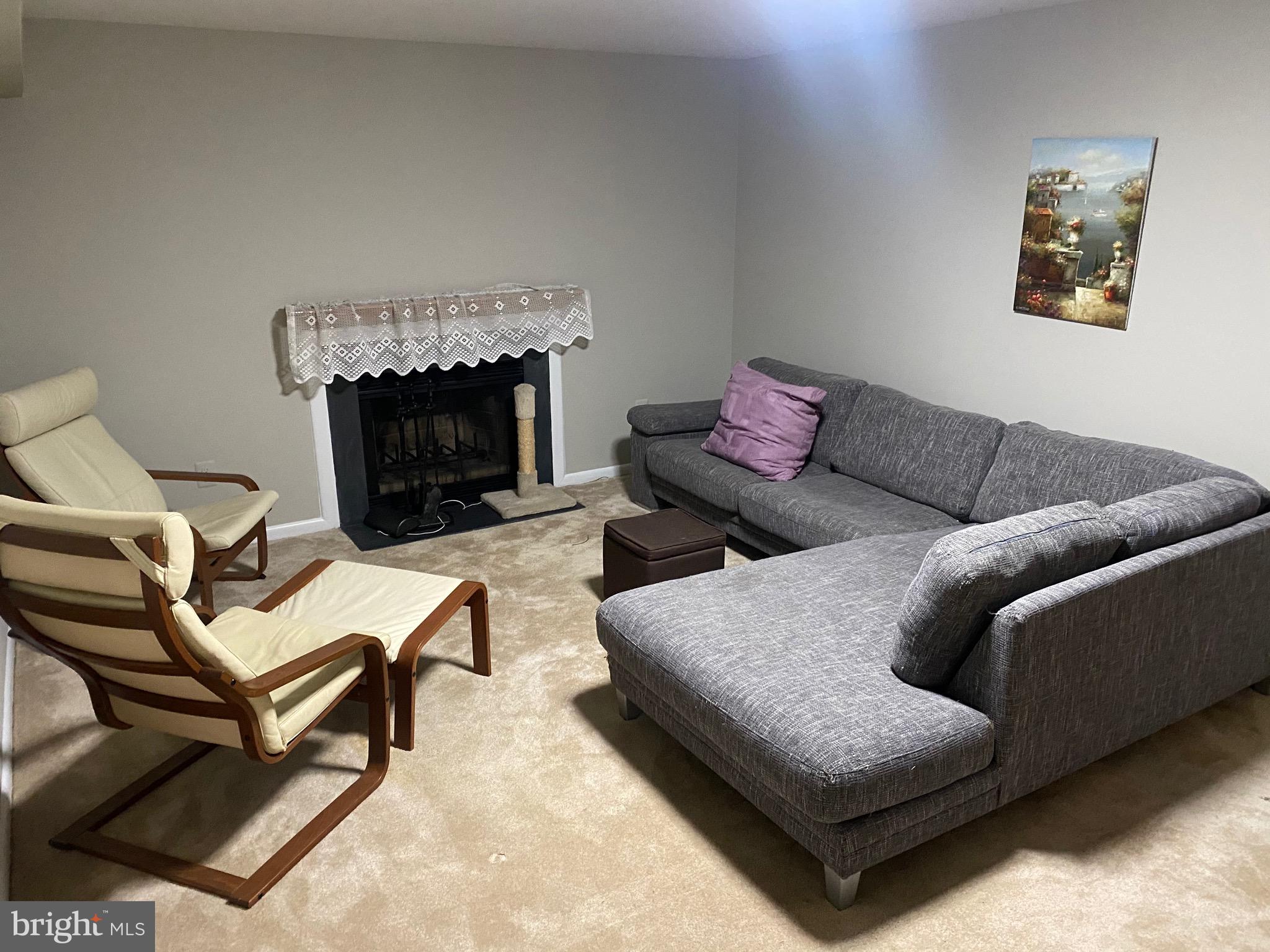 HUNTLEY - Residential