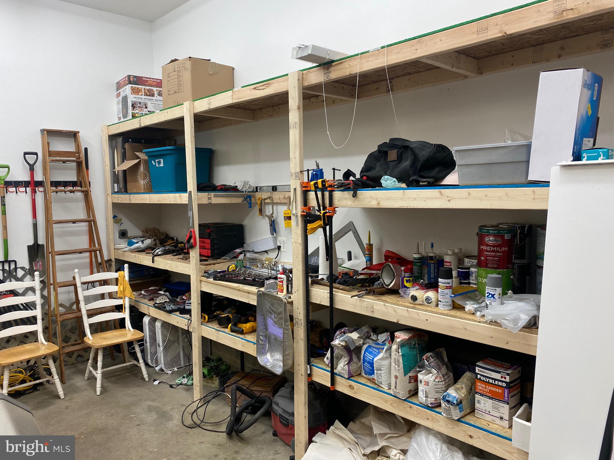 HUNTLEY - Residential