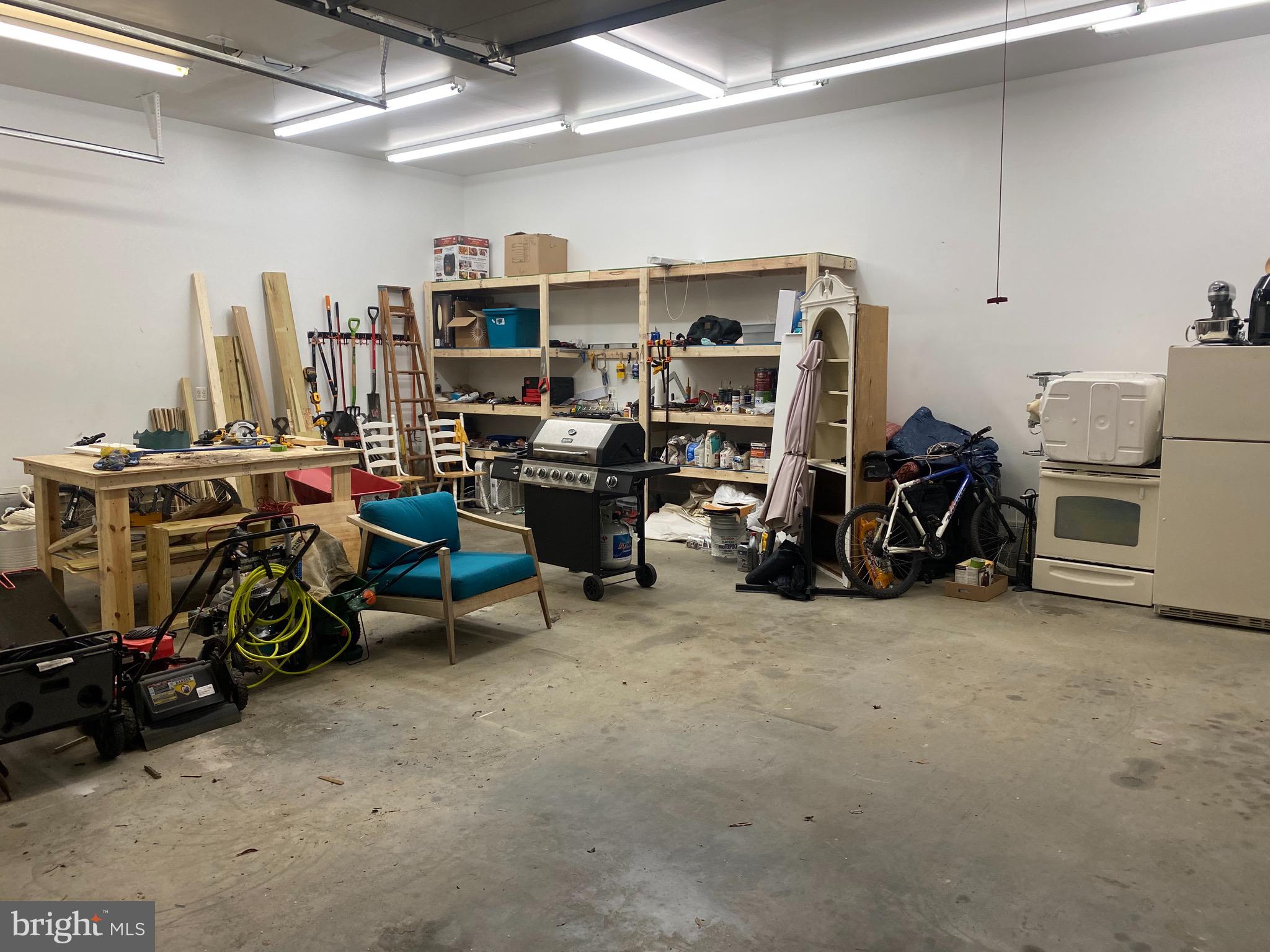 HUNTLEY - Residential