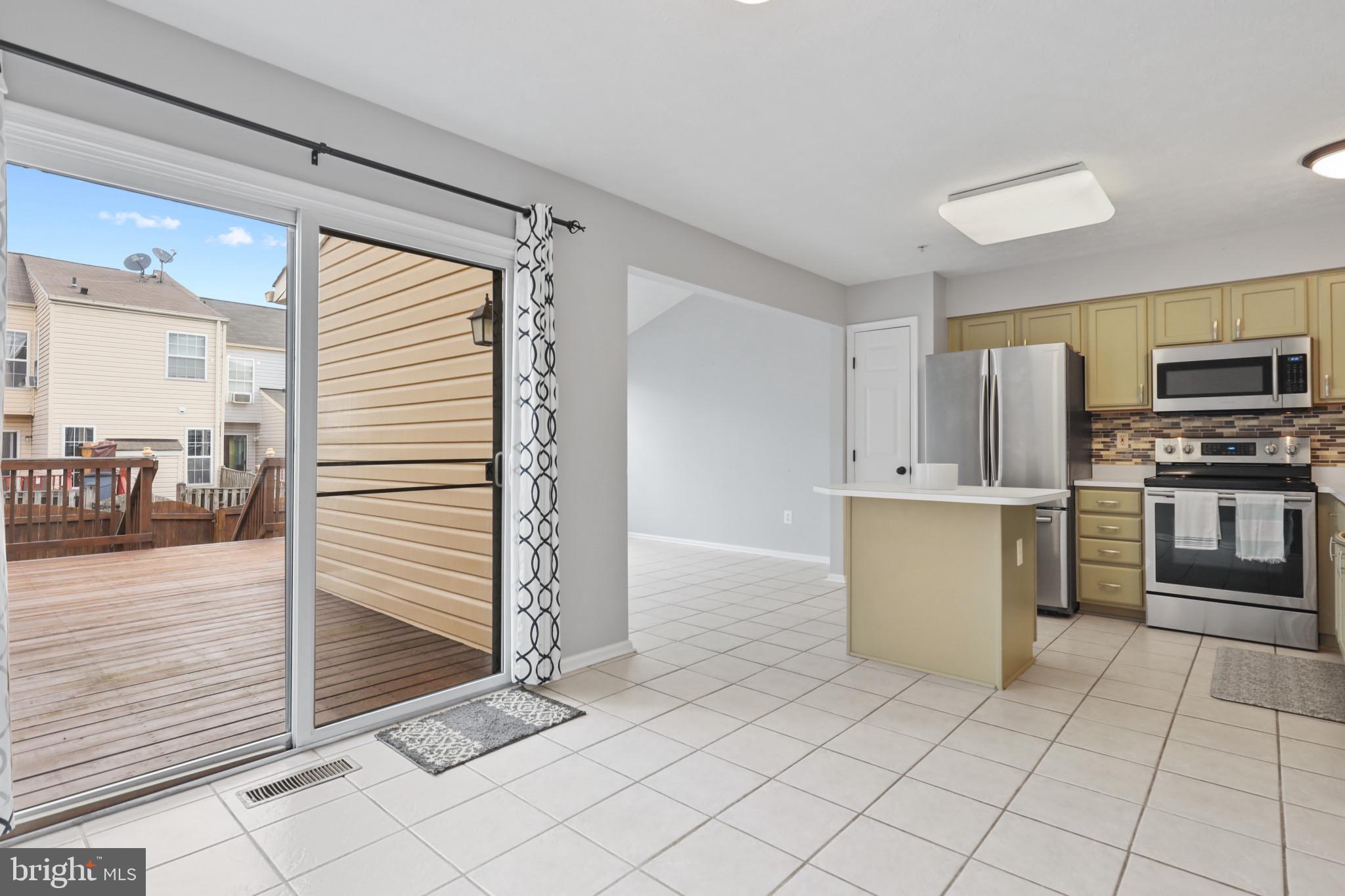 ROSEDALE - Residential