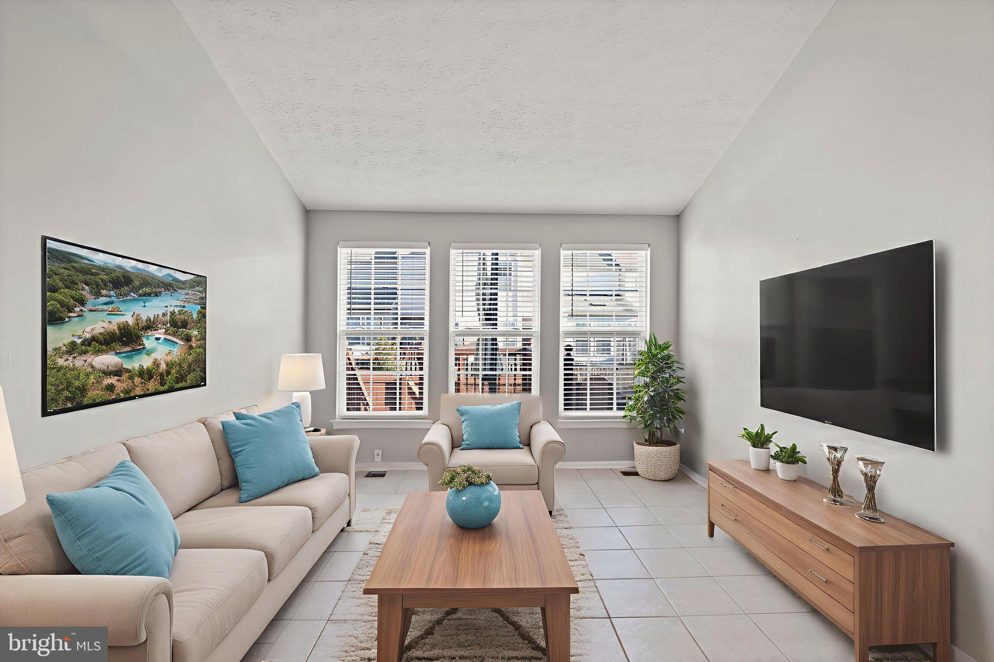 ROSEDALE - Residential