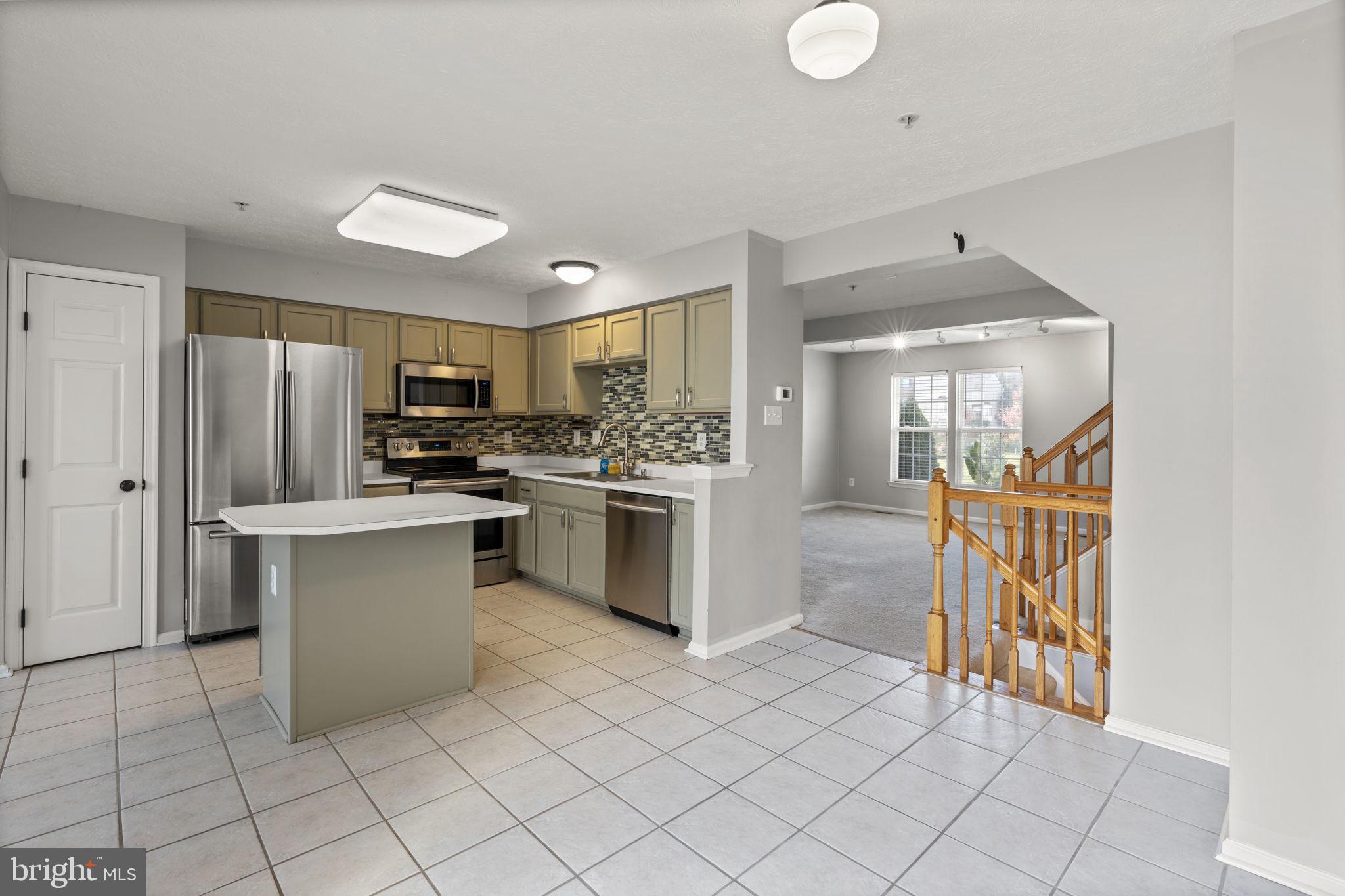 ROSEDALE - Residential