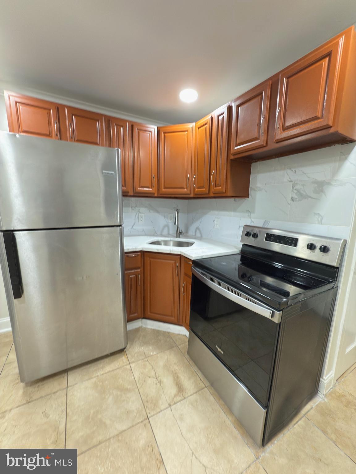 PHILADELPHIA (NORTHWEST) - Residential