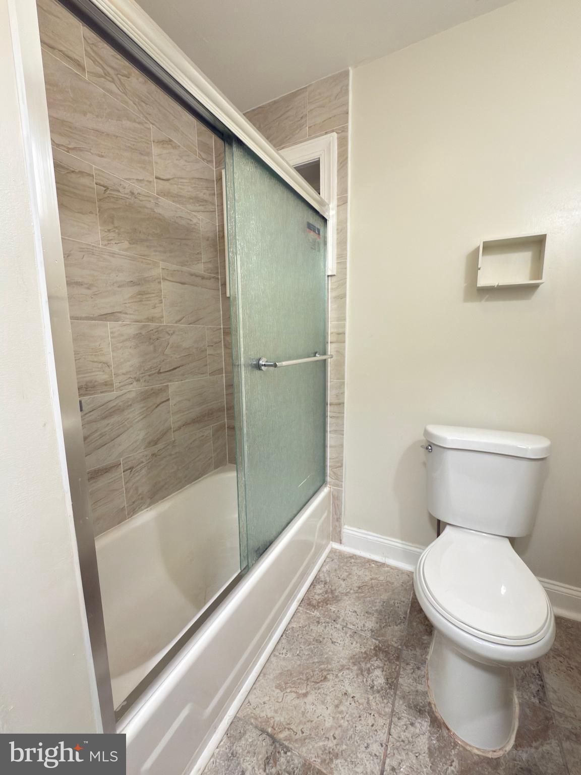 PHILADELPHIA (NORTHWEST) - Residential