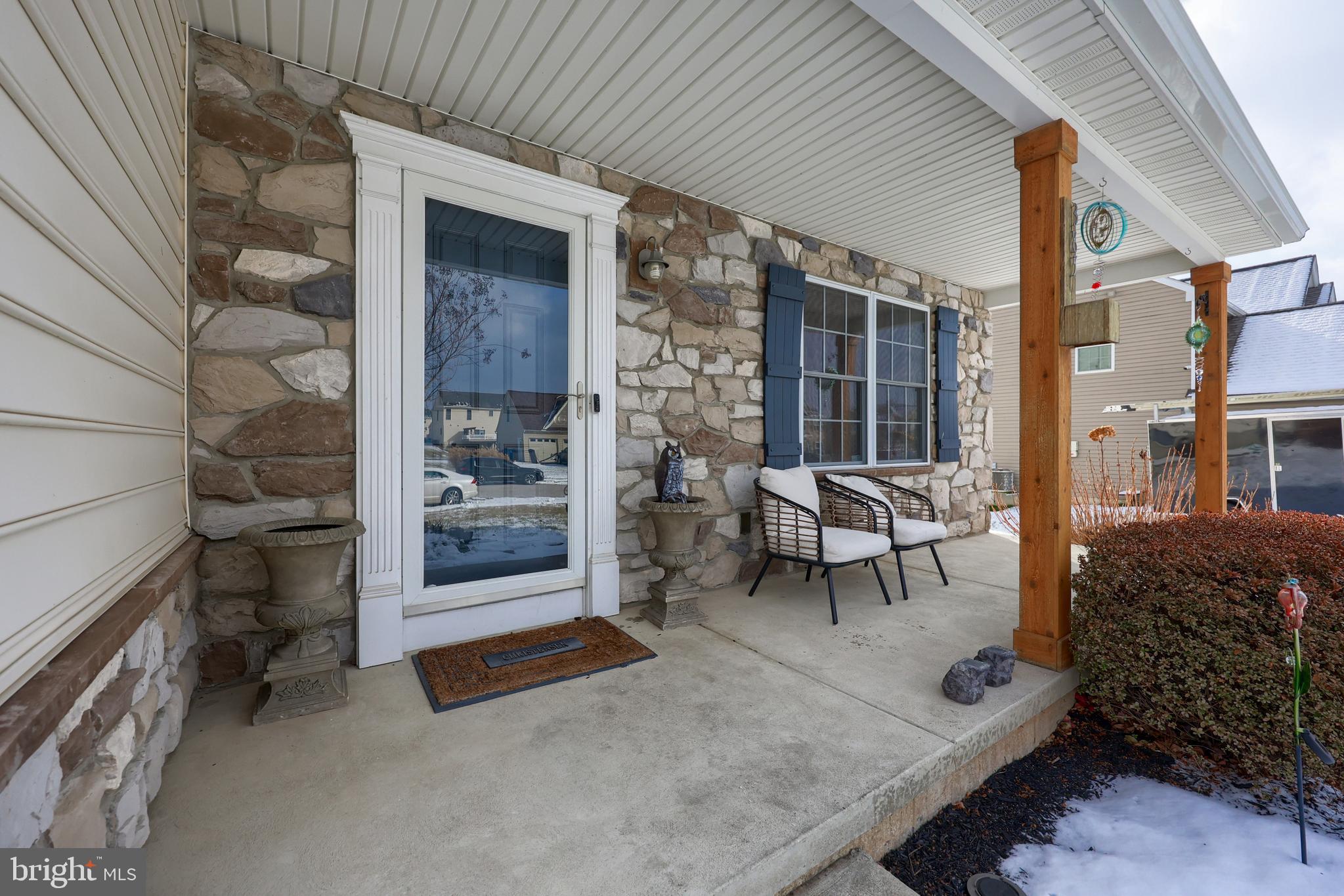 385 TORREY PINES DRIVE